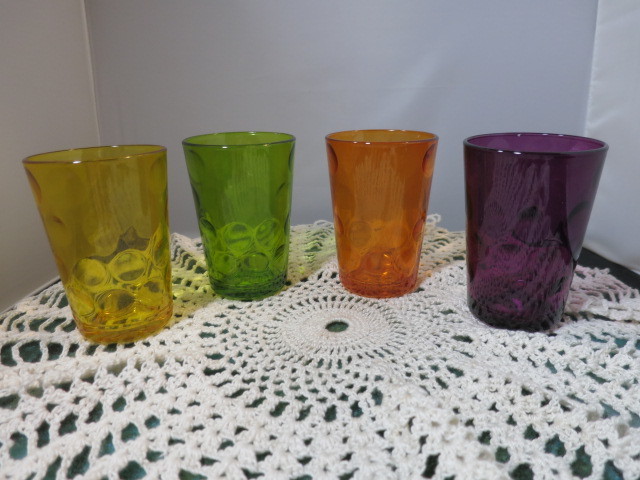 Pasabache 6 fluid ounce circle polka dot set of 4 juice glasses