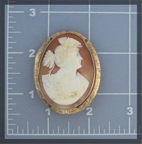 14K Gold Shell Cameo Brooch