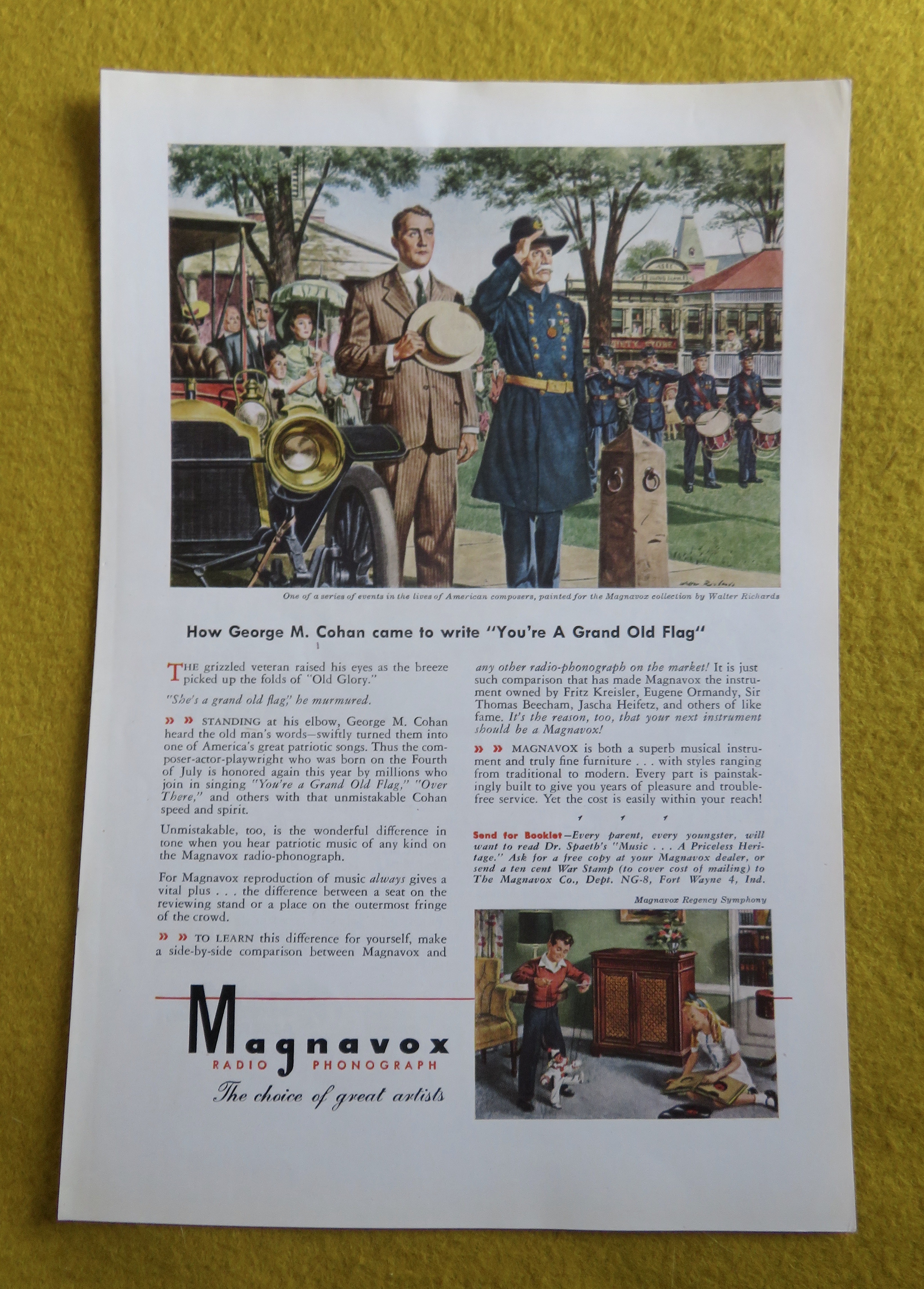 1945 Magnavox Radio Phonograph with George M Cohan