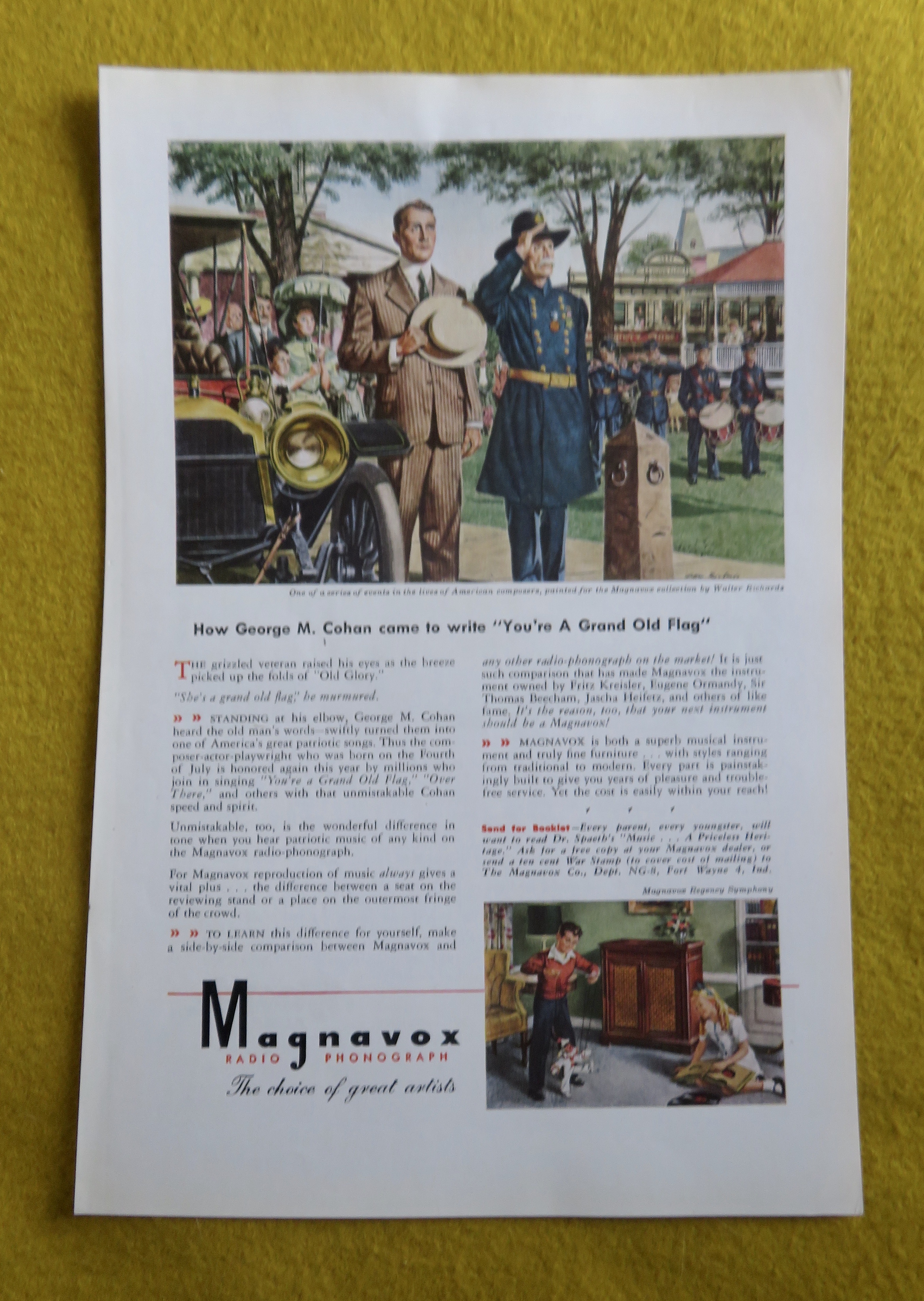 1945 Magnavox Radio Phonograph with George M Cohan