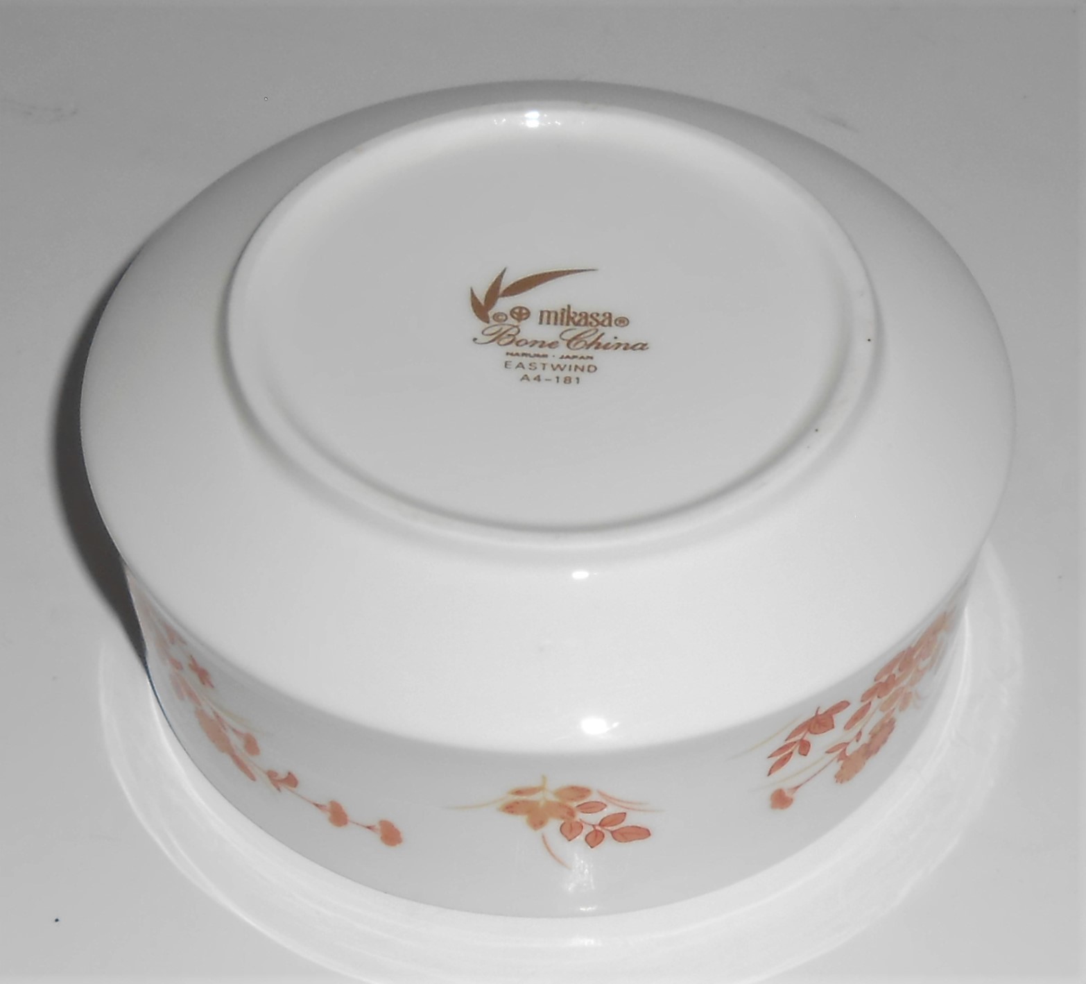 Mikasa Bone China Eastwind w/Gold Sugar Bowl No Lid