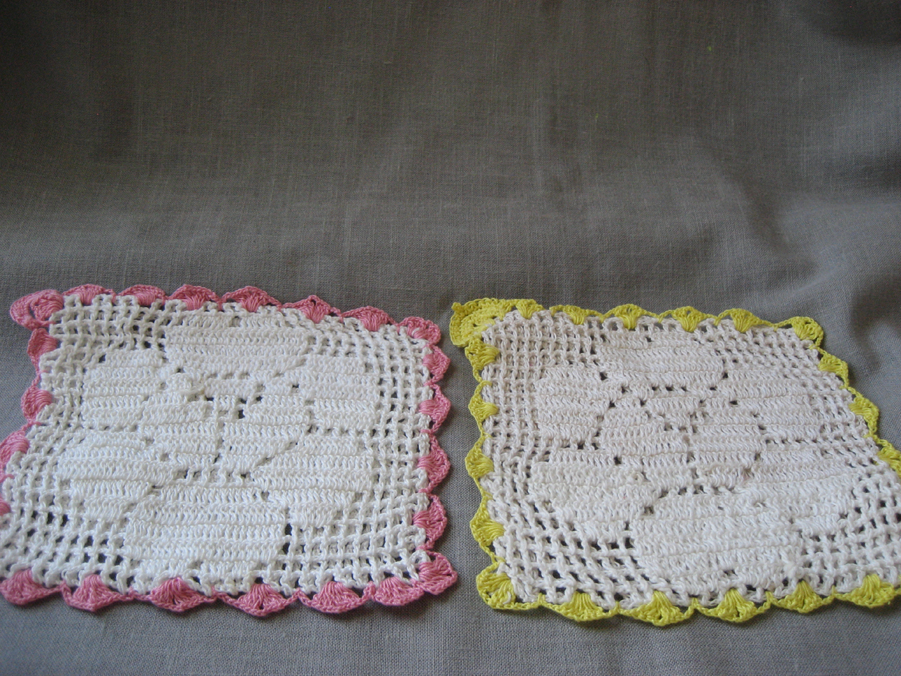 Hand Made Hot Pad or Doilies