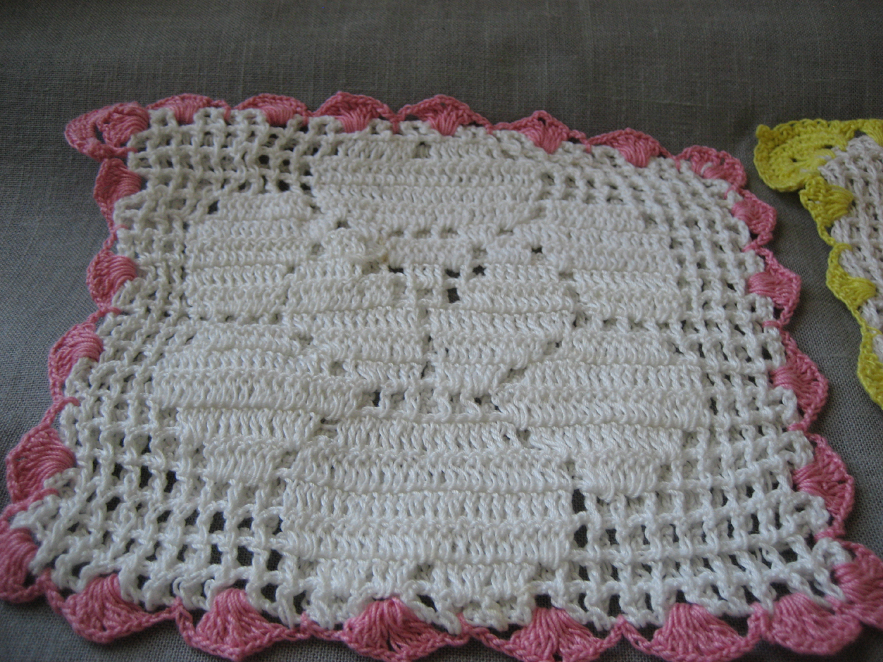 Hand Made Hot Pad or Doilies