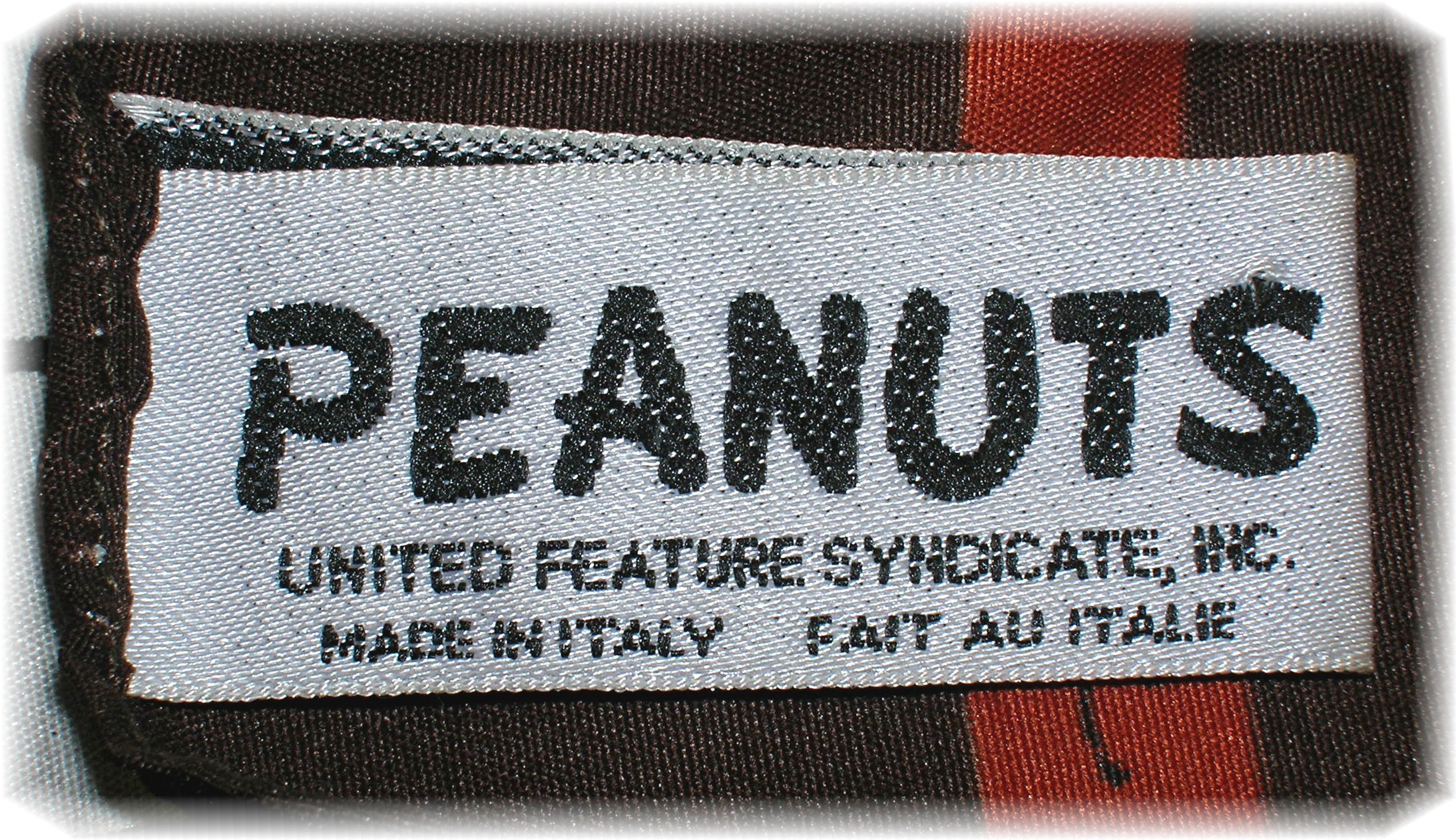 PEANUTS characters SCARF charles schultz