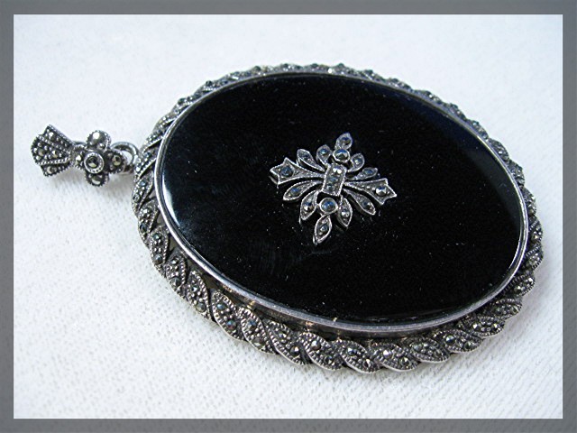 Sterling Silver Marquisite Onyx Antique Brooch Pendant
