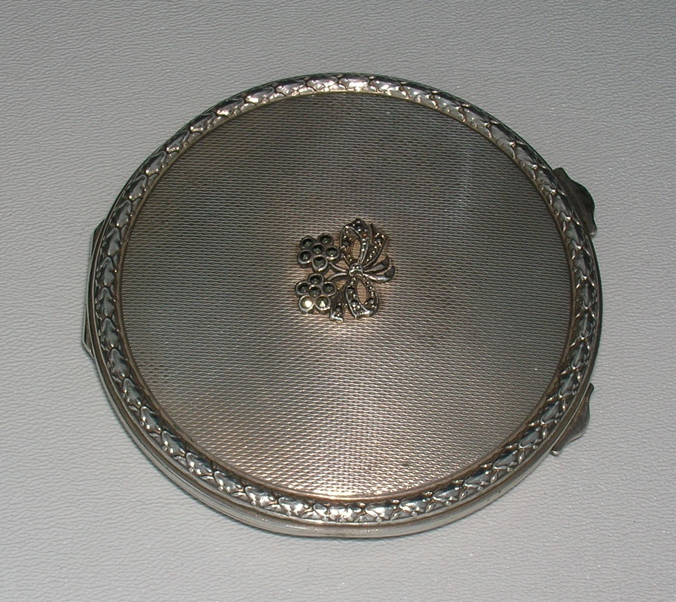 Compact Sterling Silver English Hallmarked 100grams