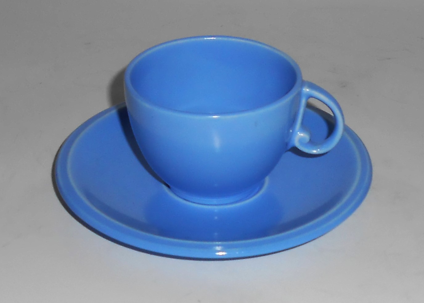 Vernon Kilns Pottery Pottery Ultra California Blue Demi