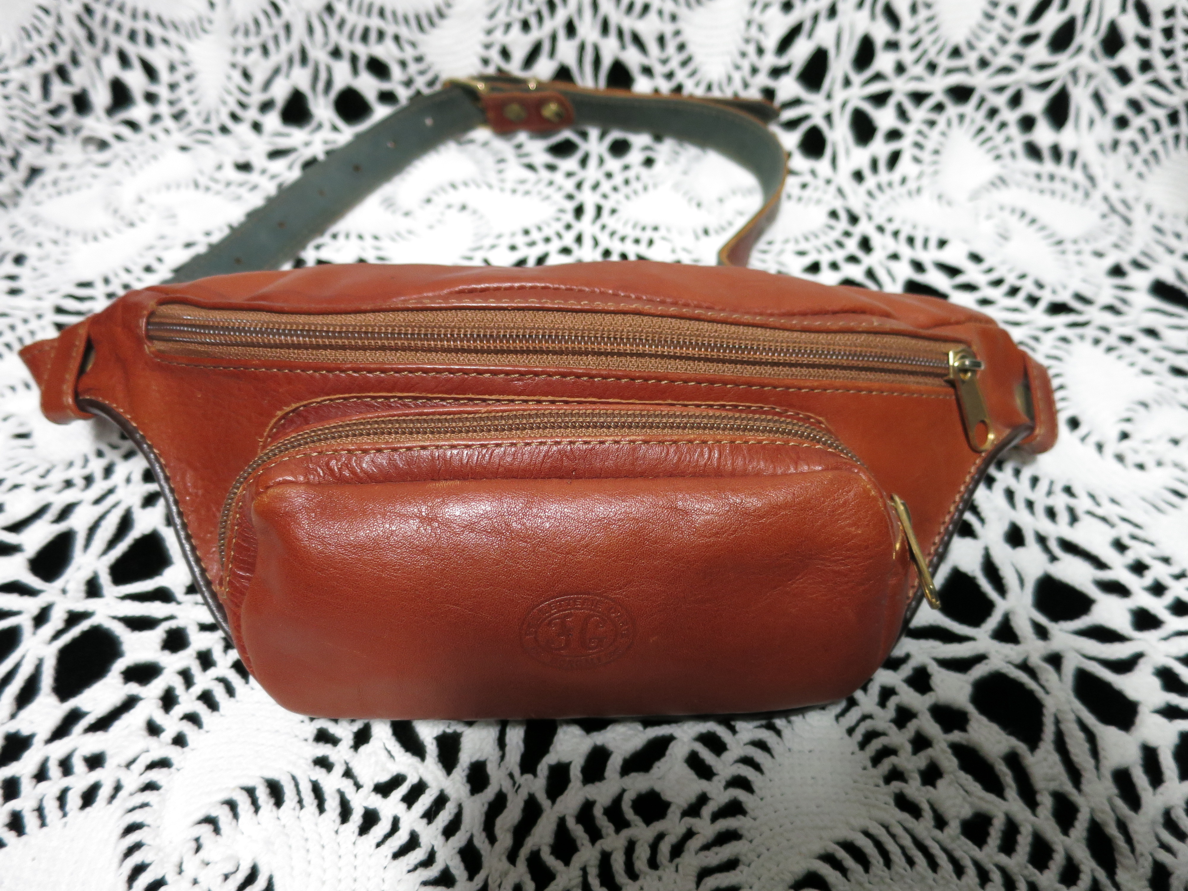 FG Pelletterie Darte Dorgali Leather Fanny Pack Vintage