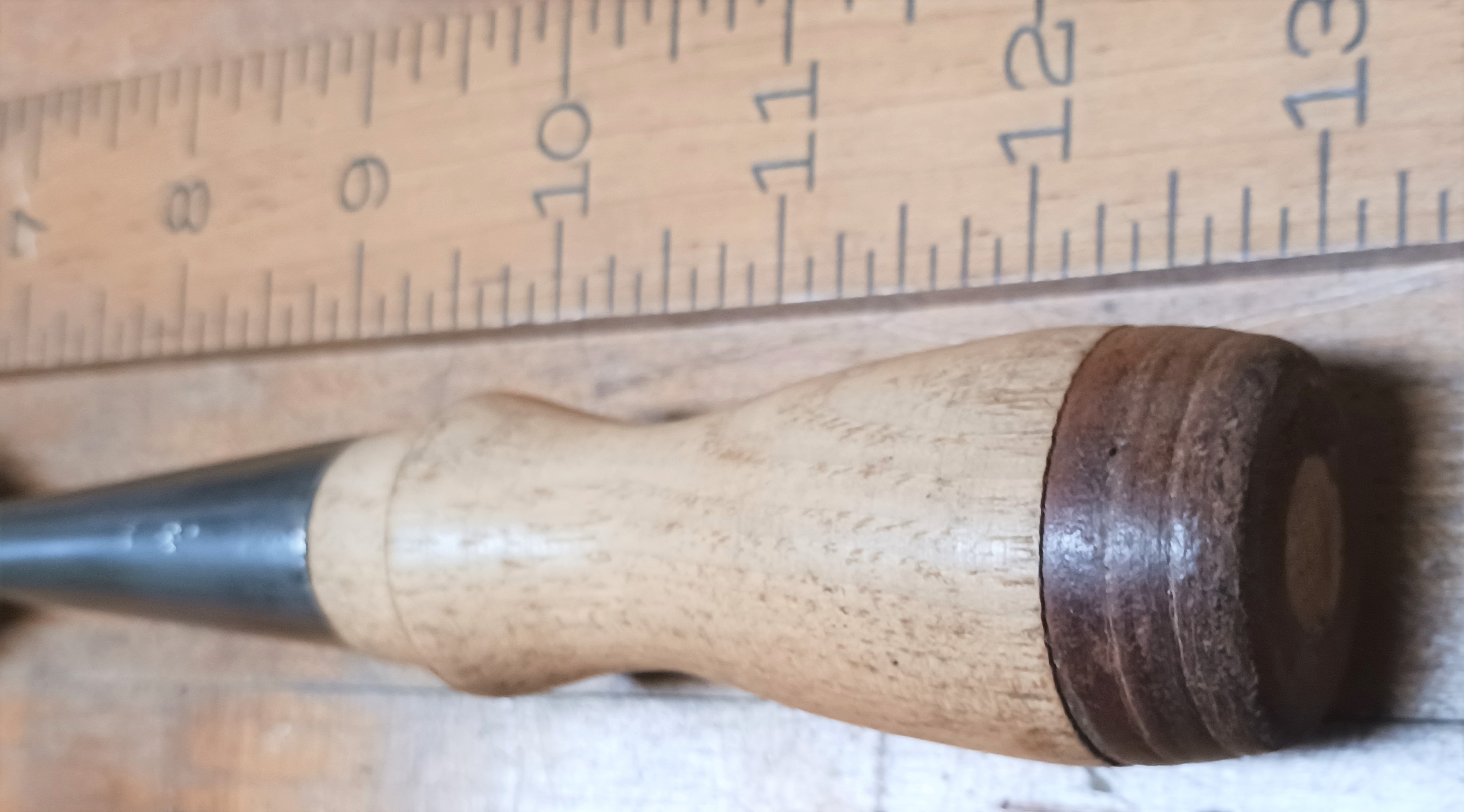 P.S. & W Peck Stow & Wilcox 1 1/4 in Socket Gouge Chisel