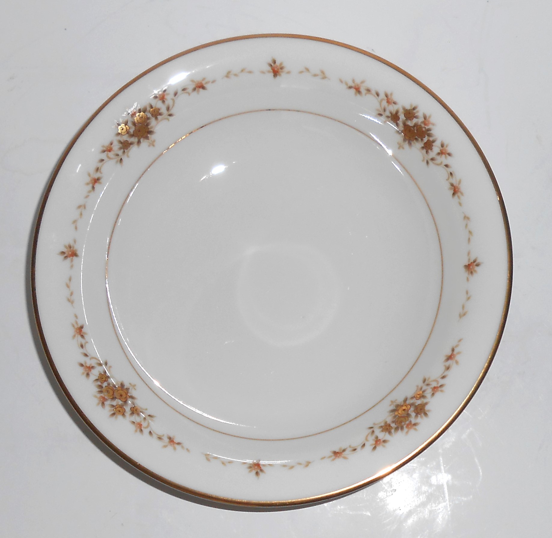 Noritake China Porcelain 7549 Suffolk Coupe Soup Bowl