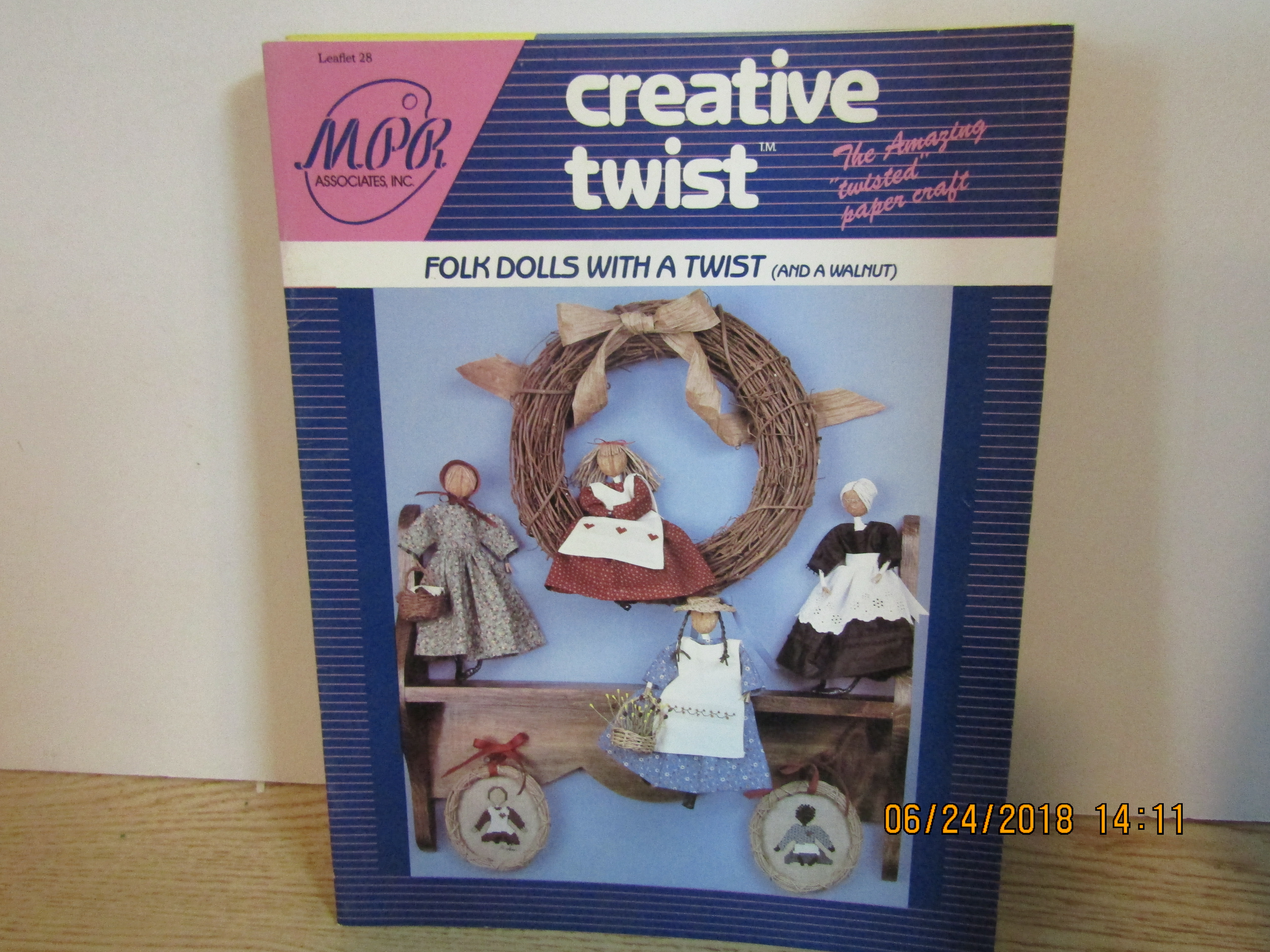 Creative Twist Paper Craft Book Folk Dolls With A Twist