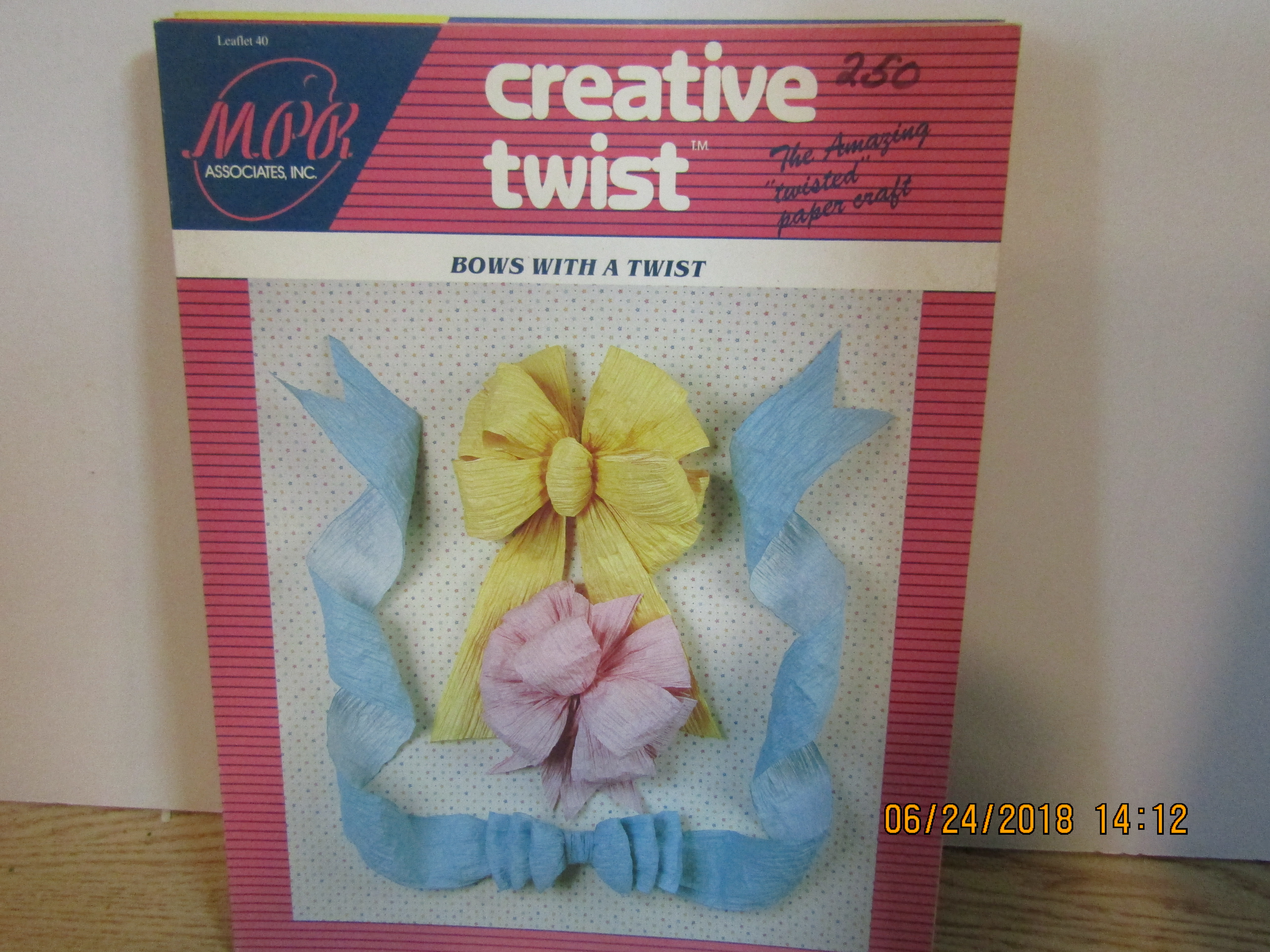 Creative Twist Paper Craft Book Bows With A Twist