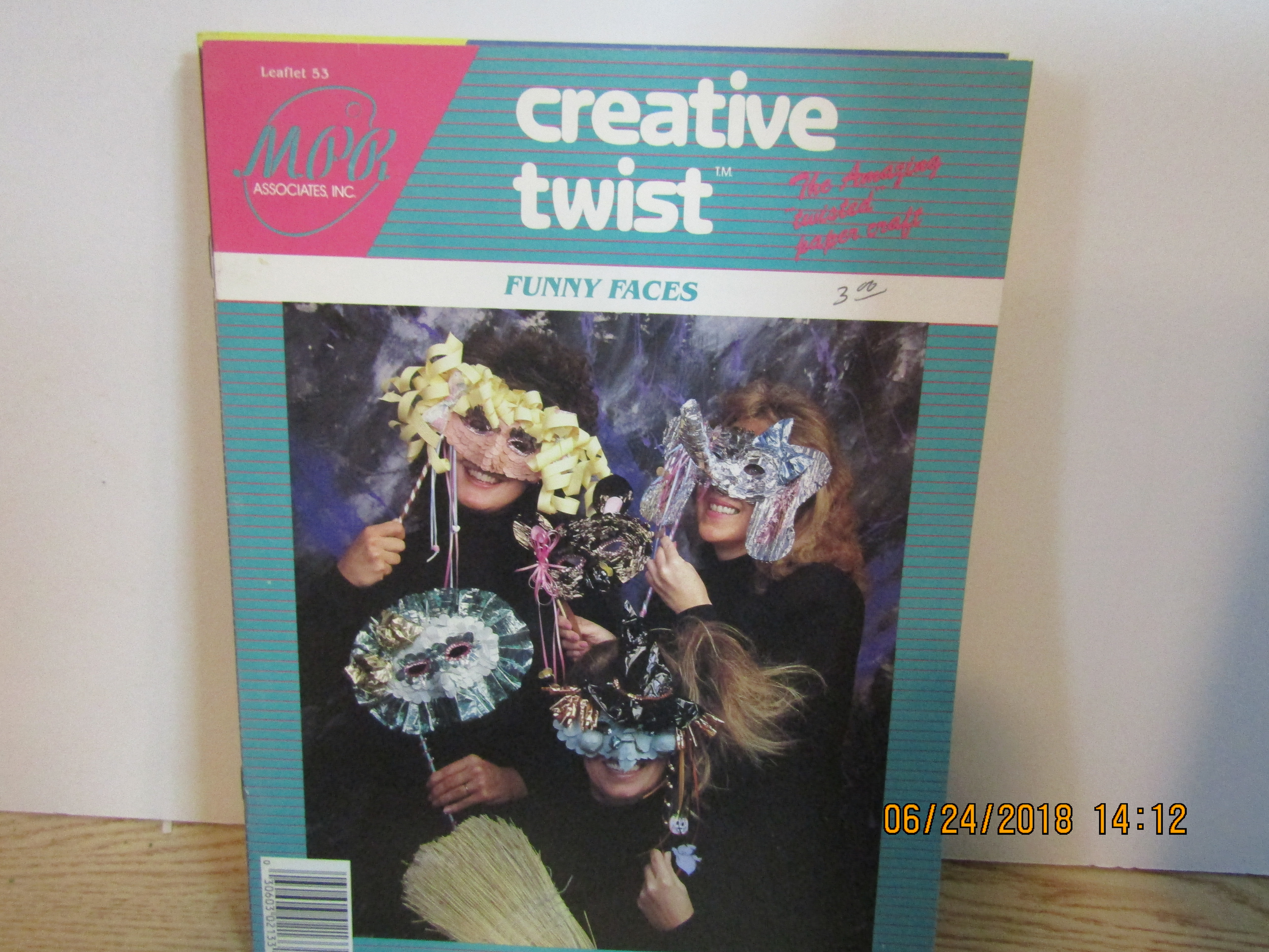 Creative Twist Paper Craft Book Funny Face