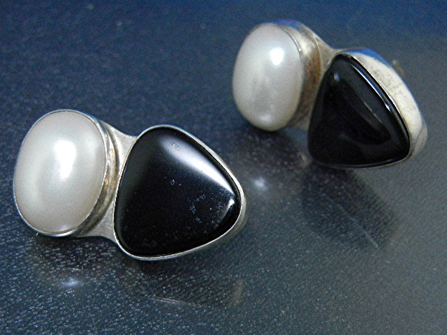 Silver Creations Onyx and Faux Pearl Clip Earrings