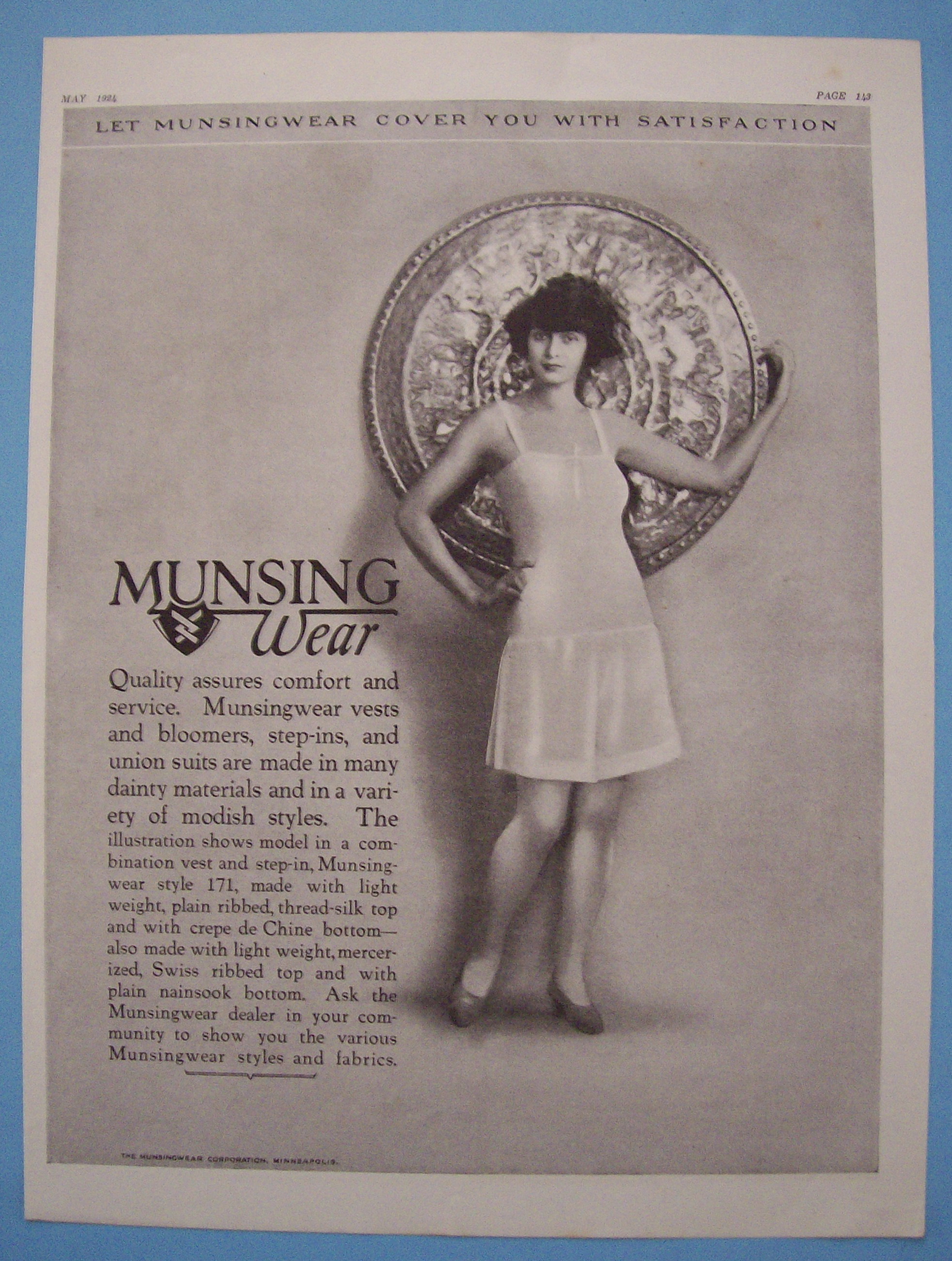 1924 Munsingwear Vest, Bloomer & Step Ins