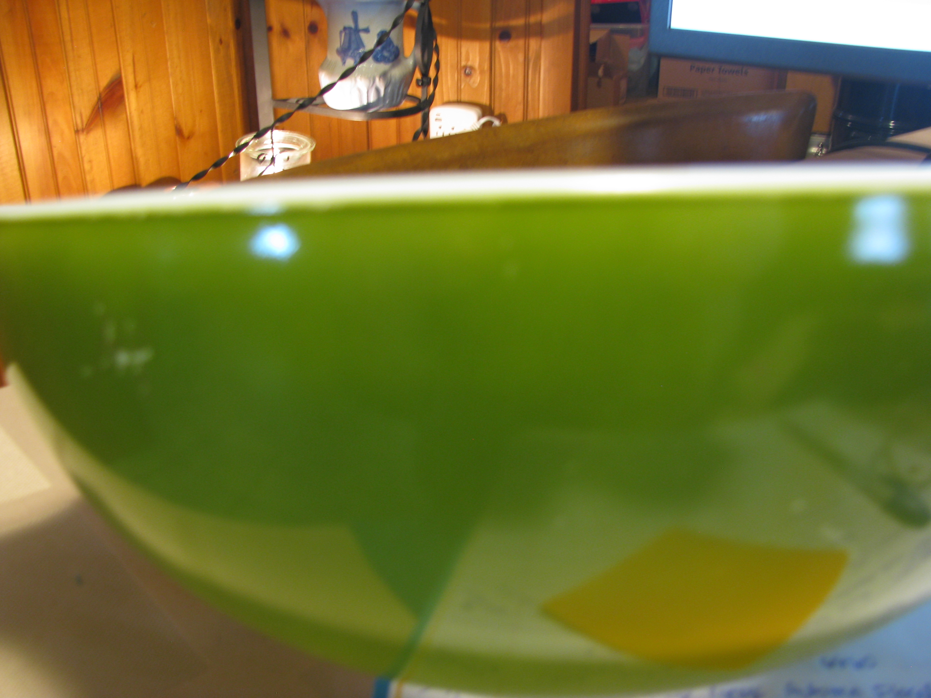 Vintage Pyrex Verde 444 4qt Cinderella Bowl
