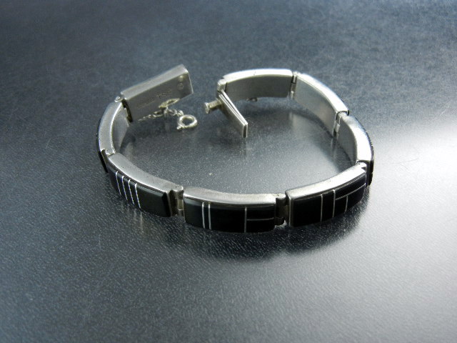 Touch Of Santa Fe Sterling Silver Onyx Inlay Bracelet