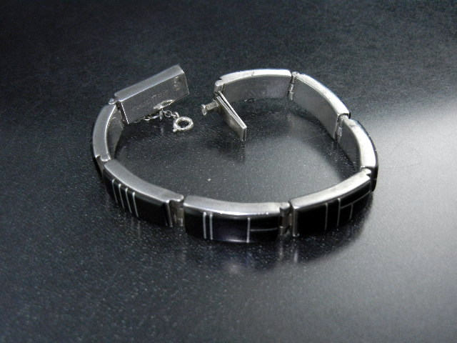Touch Of Santa Fe Sterling Silver Onyx Inlay Bracelet
