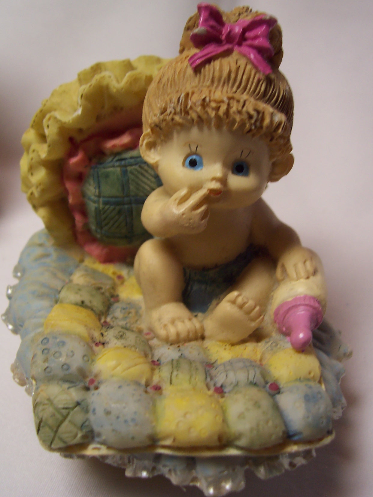 Baby Figurine Ceramic World Inc set of two