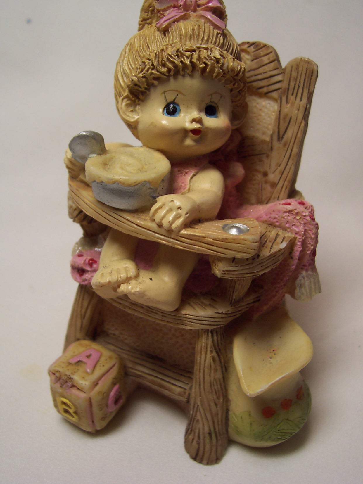 Baby Figurine Ceramic World Inc set of two