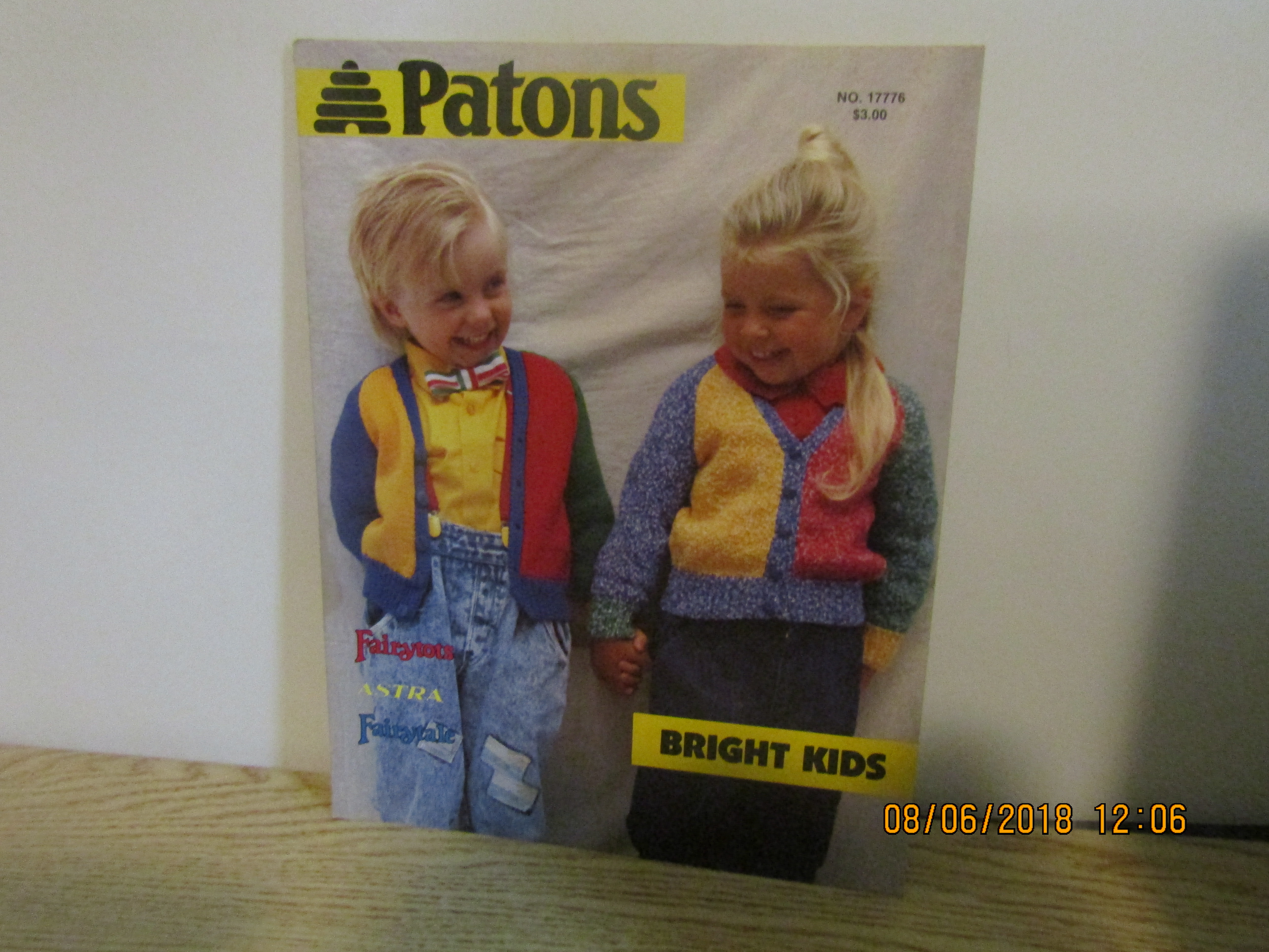 Patons Bright Kids Sweater Book #17776