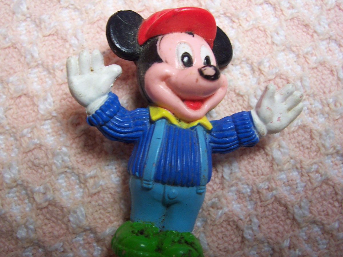 Disney Figures Set of 4 Different pieces