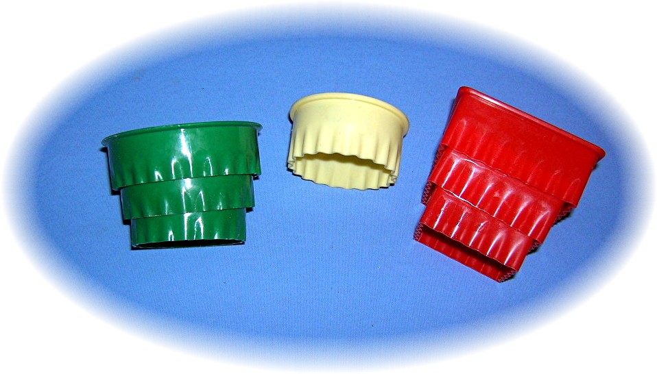 7 Plastic Cookie Cutters
