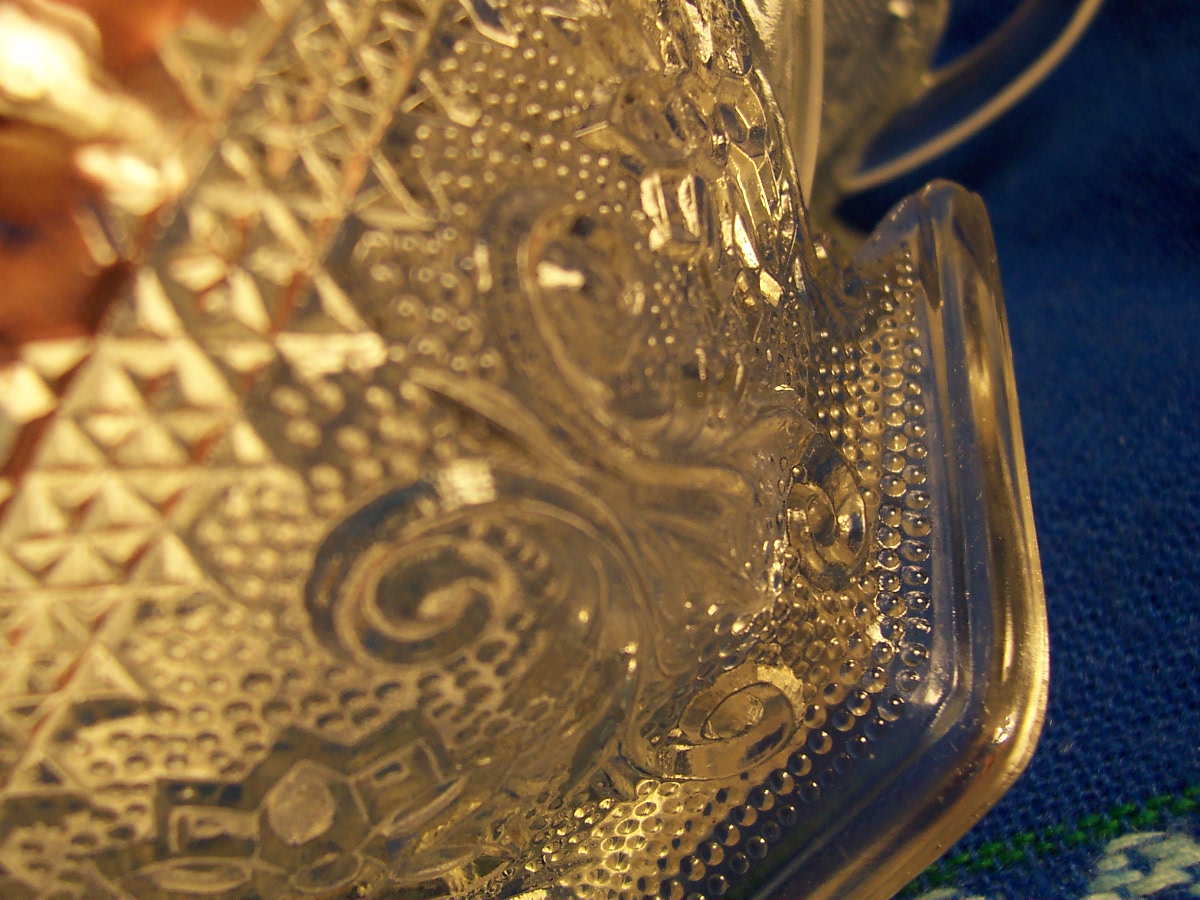 Elegant Sandwich Glass Sugar Creamer