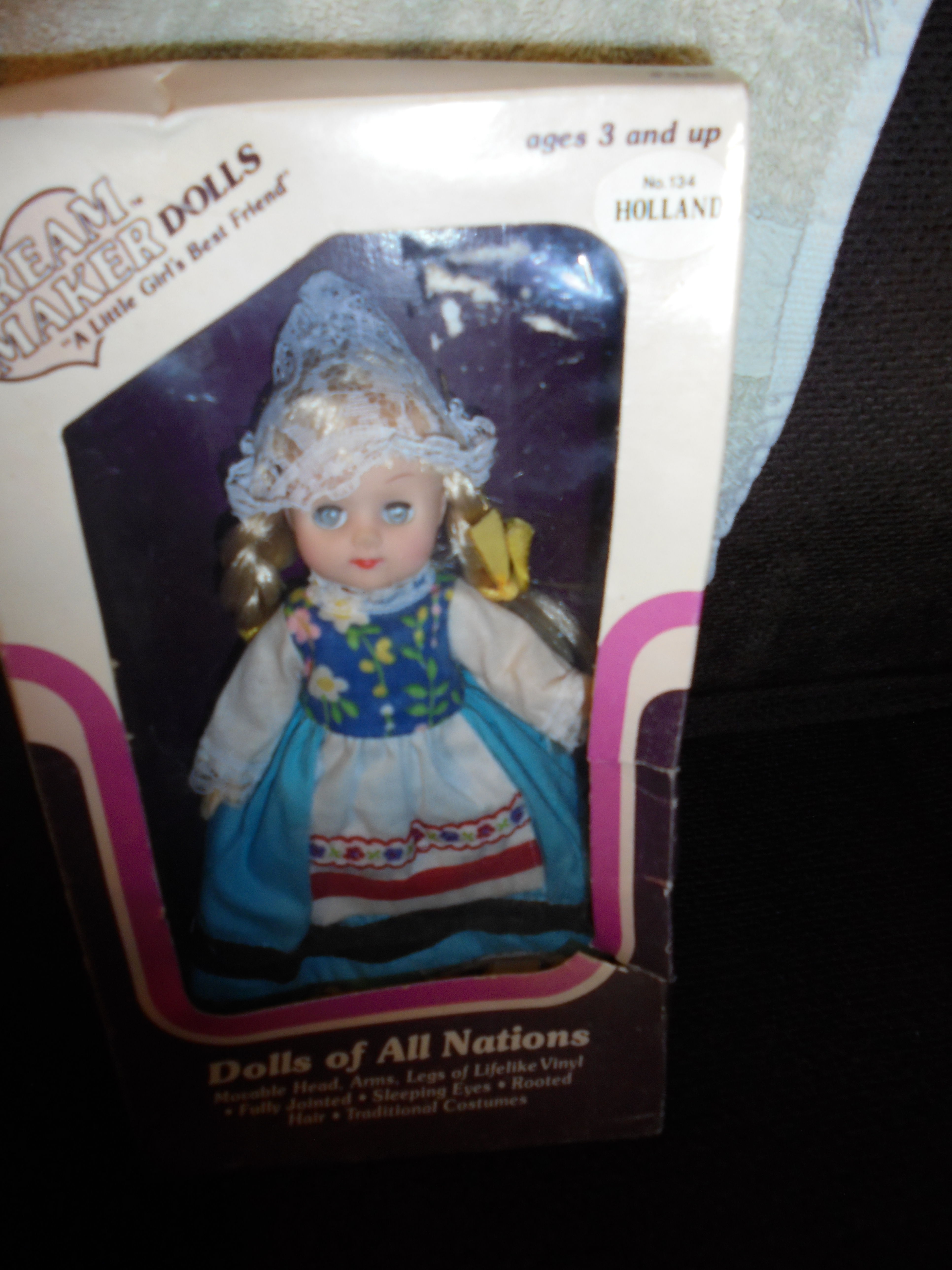 Cricket Dolls of all Nations Holland Doll 9 inch