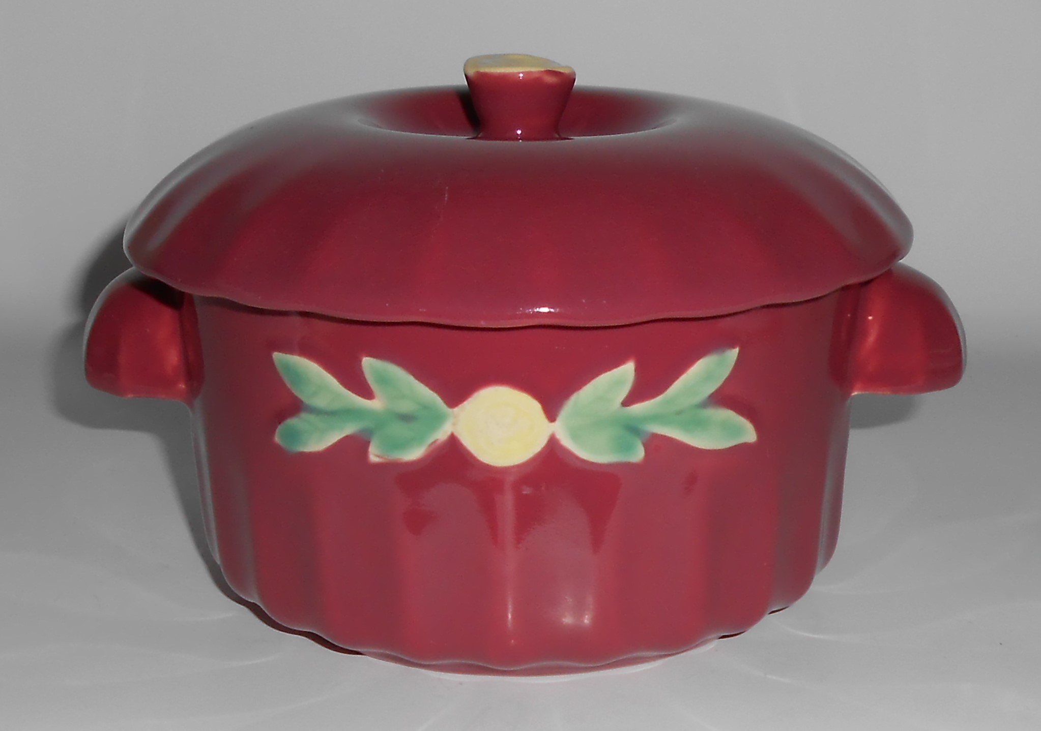 Coors Pottery Rosebud Red Small Dutch Casserole