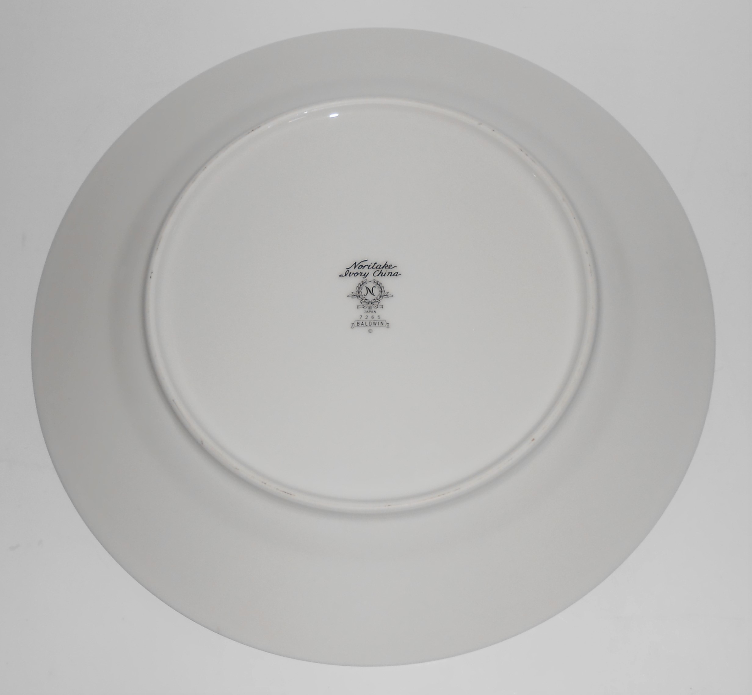Noritake China Porcelain Platinum 7265 Baldwin Dinner P