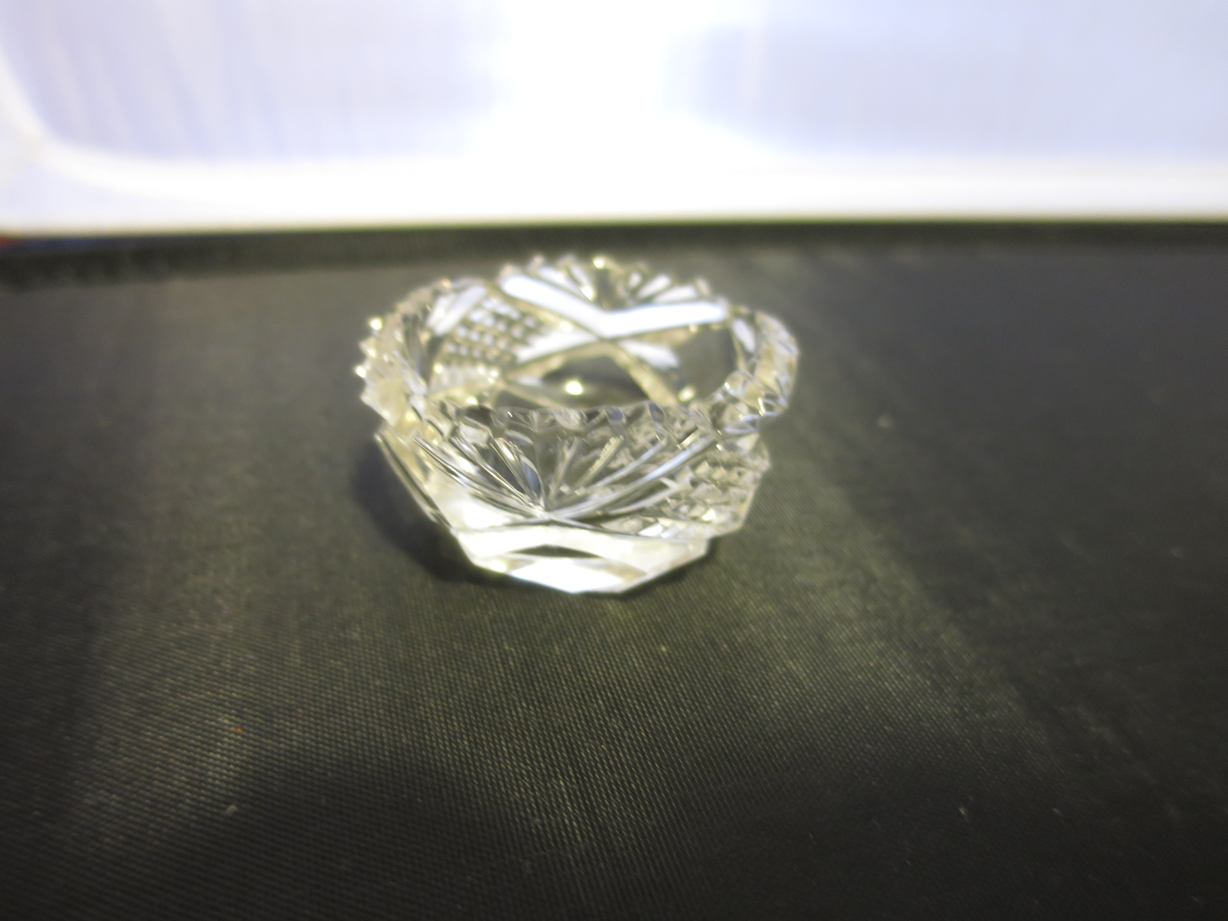 Cut Saw Tooth Fan Diamond Salt Cellar