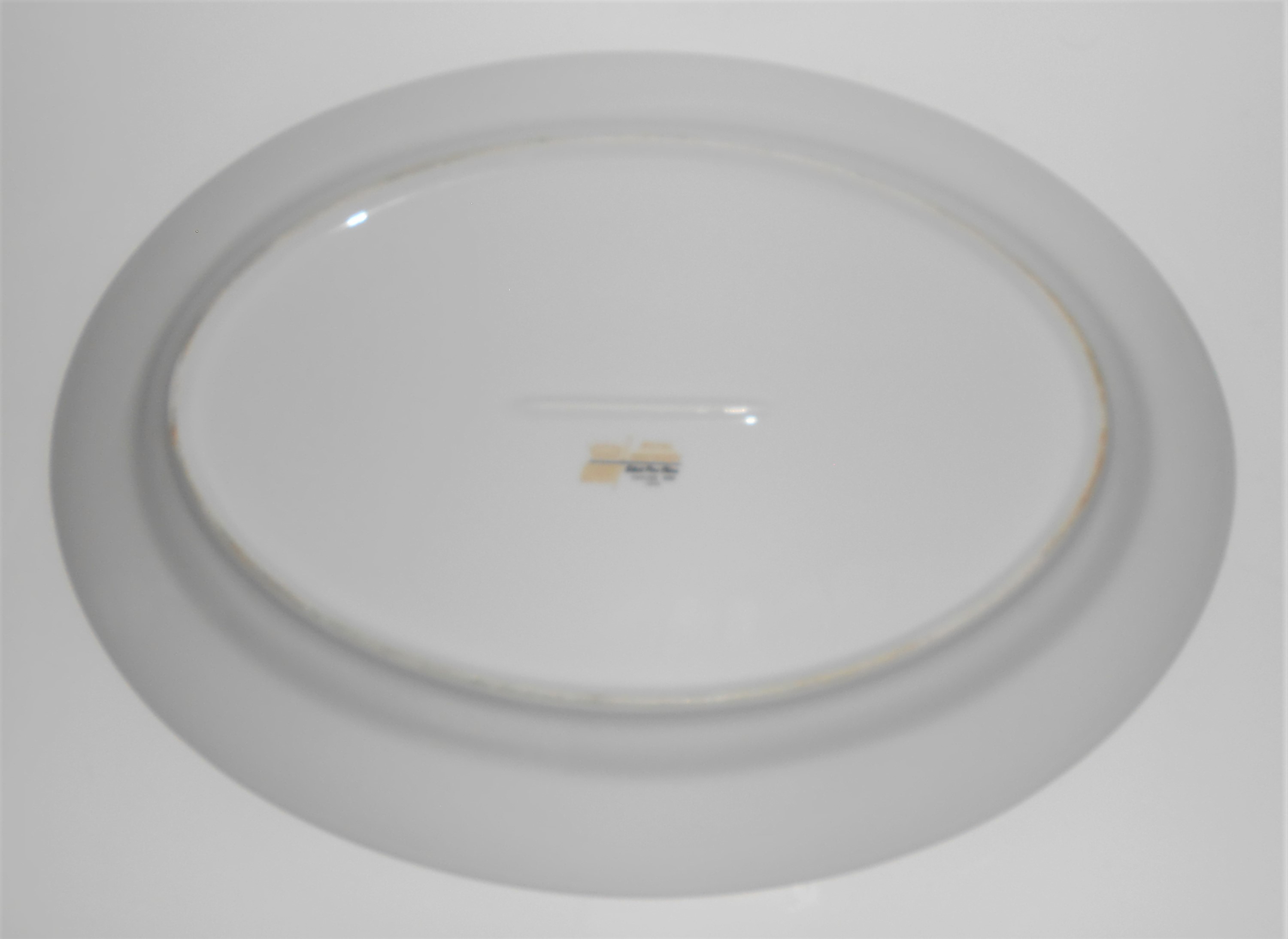 Royal Wentworth Japan China Porcelain Pauline 8695 Plat