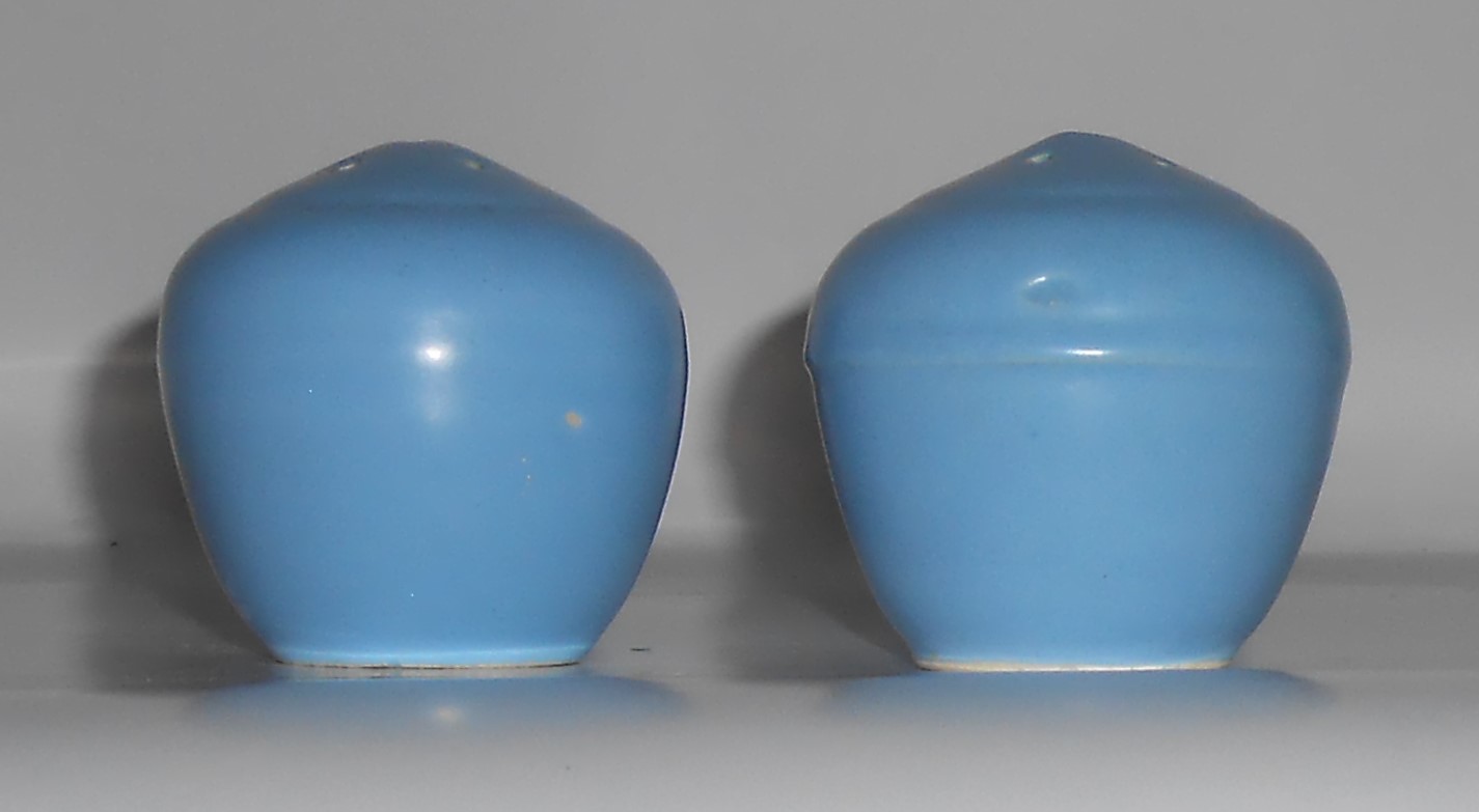 Bauer Pottery La Linda Matte Blue Salt & Pepper Shaker