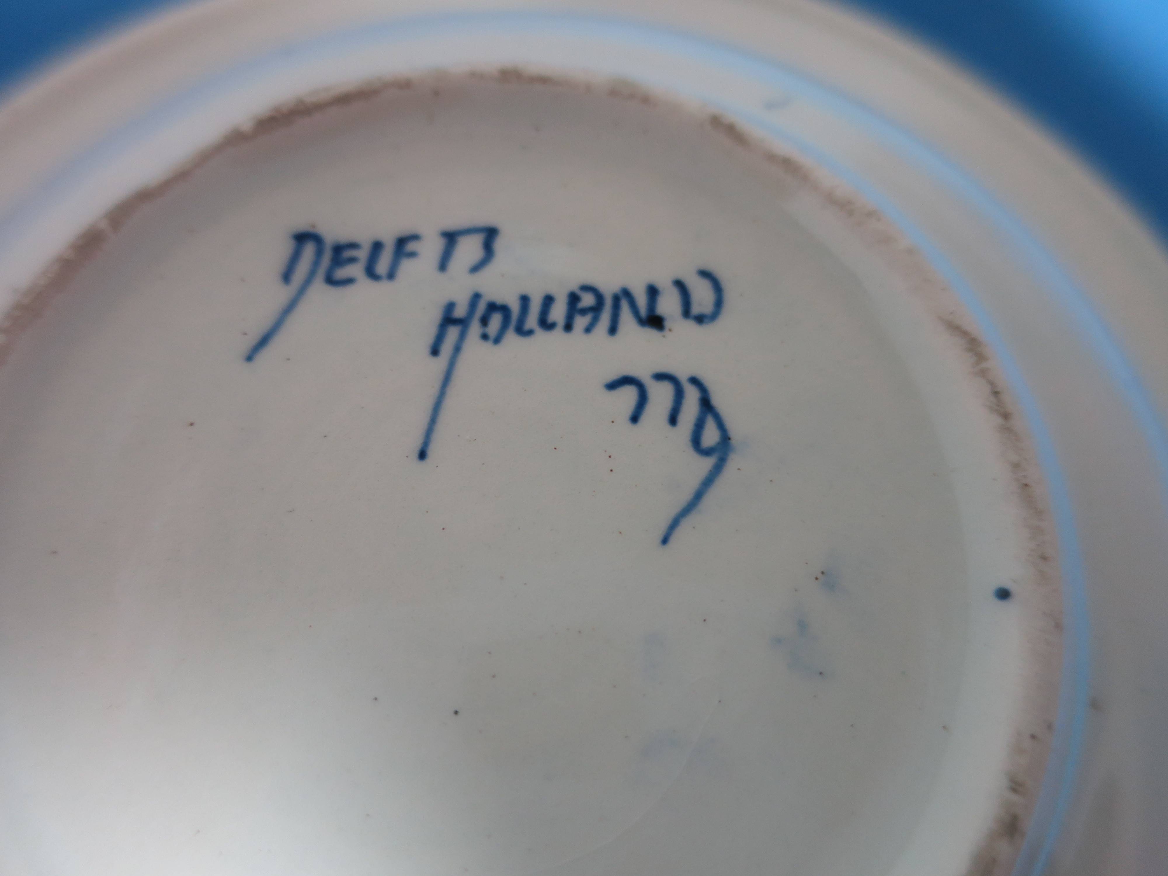 Delfts Holland Ashtray with dutch shoes