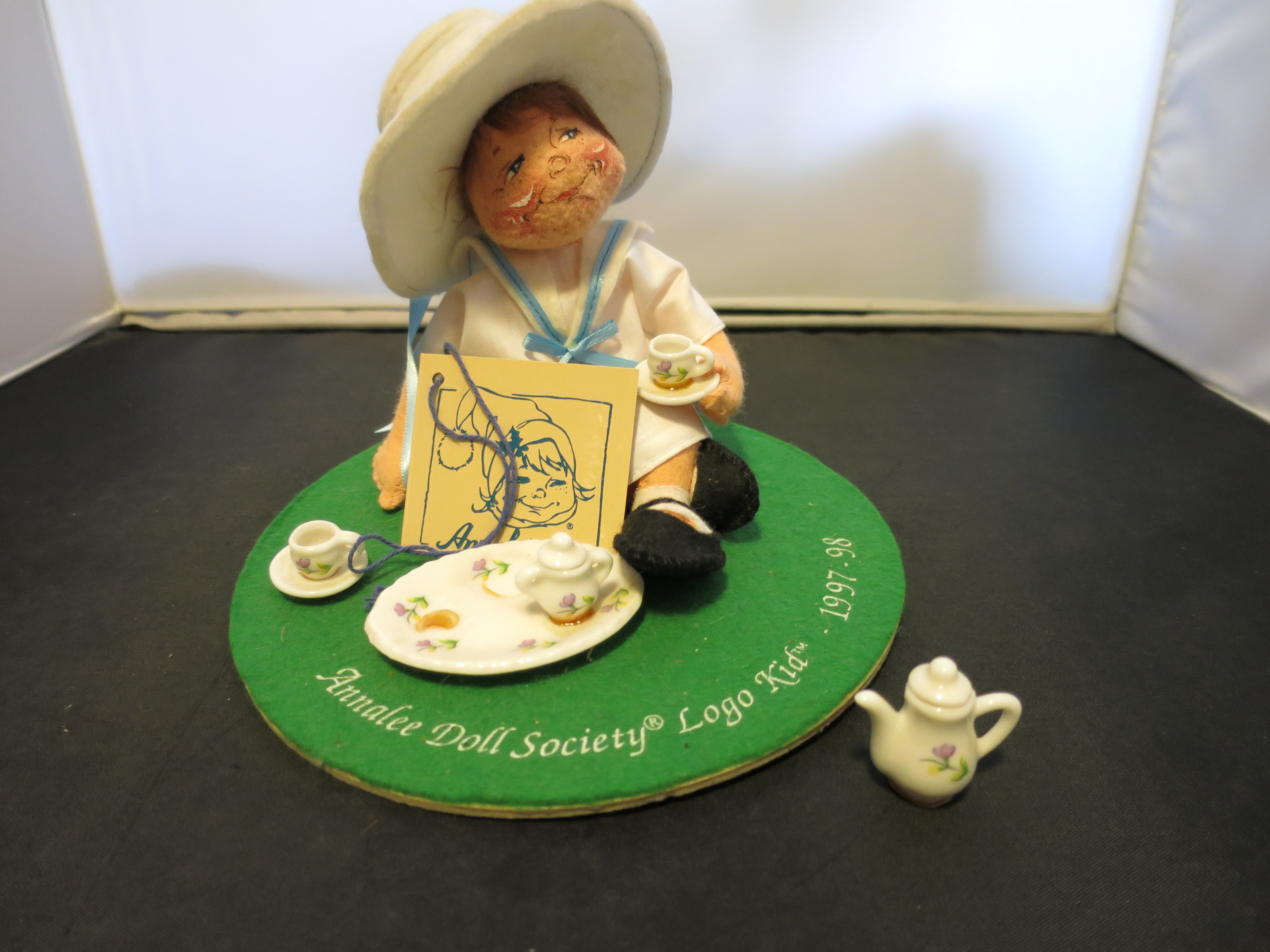 Annalee Doll Society Logo Kid 1997-98 called Tea Time