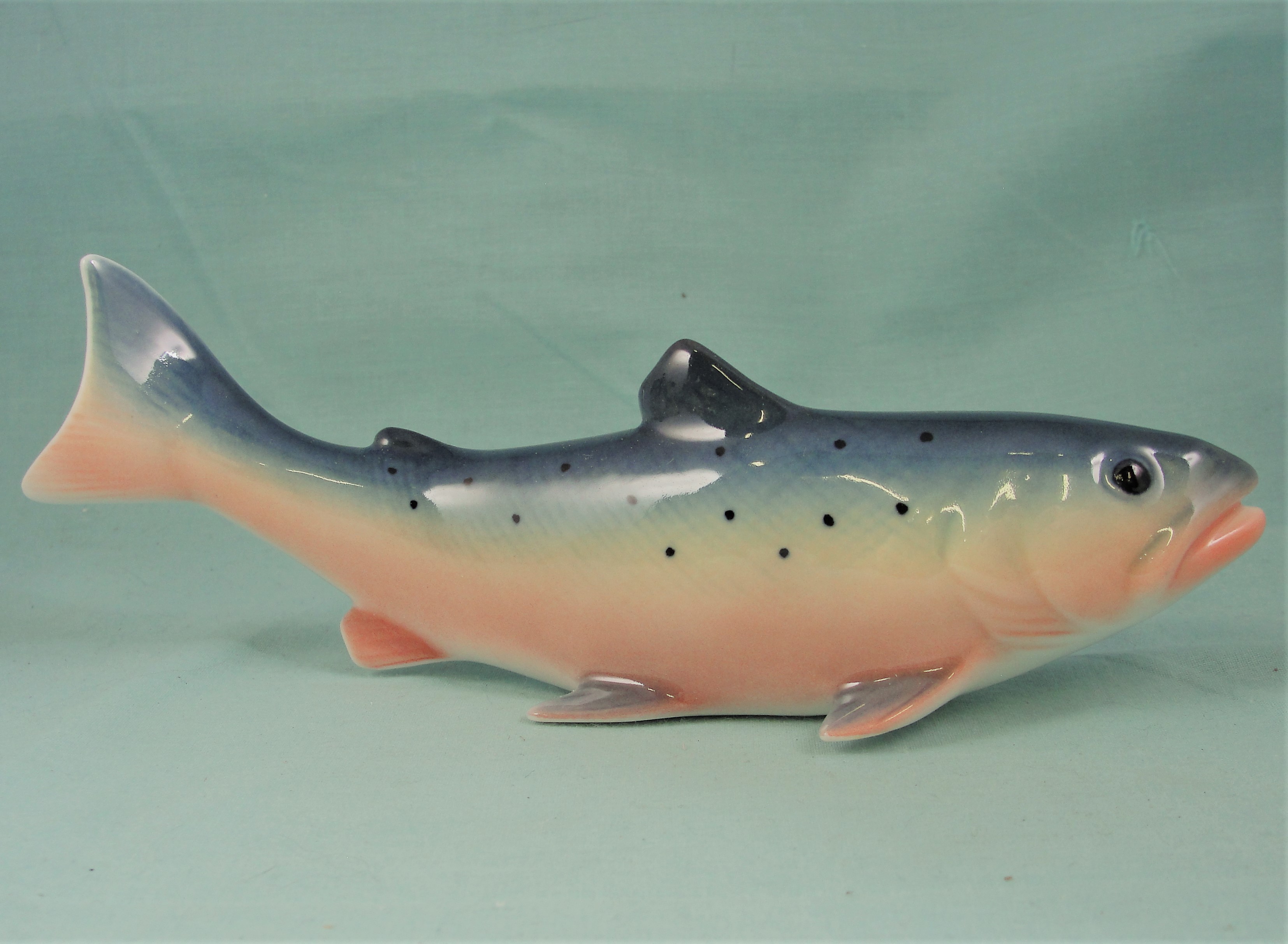 Enesco Avian Seagull Porcelain Rainbow Trout
