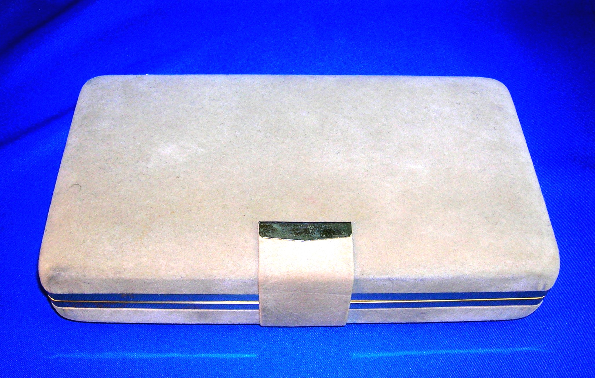 Cream Velvet  Jewel  Box.