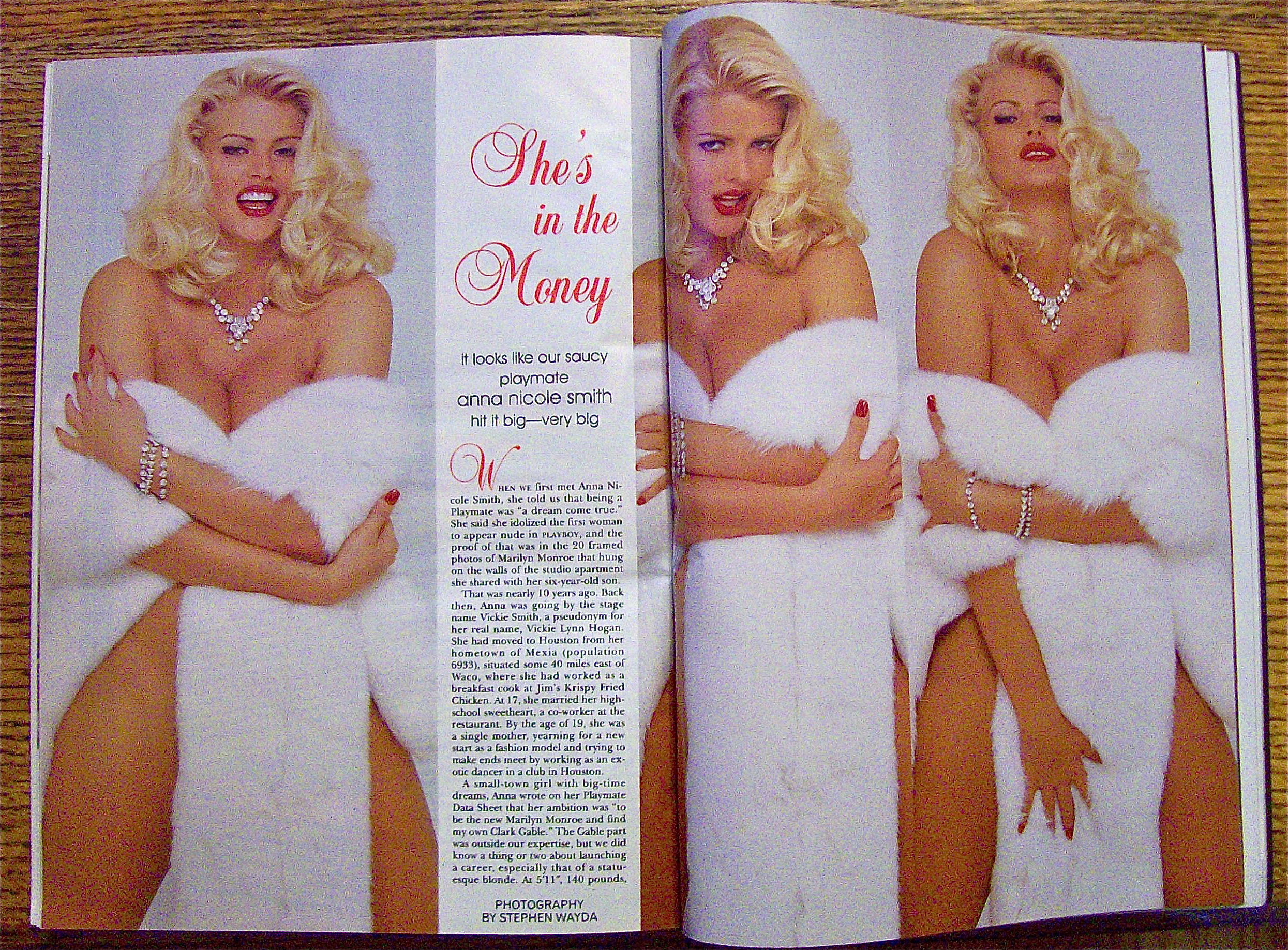 Playboy Magazine-February 2001-Anna Nicole Smith