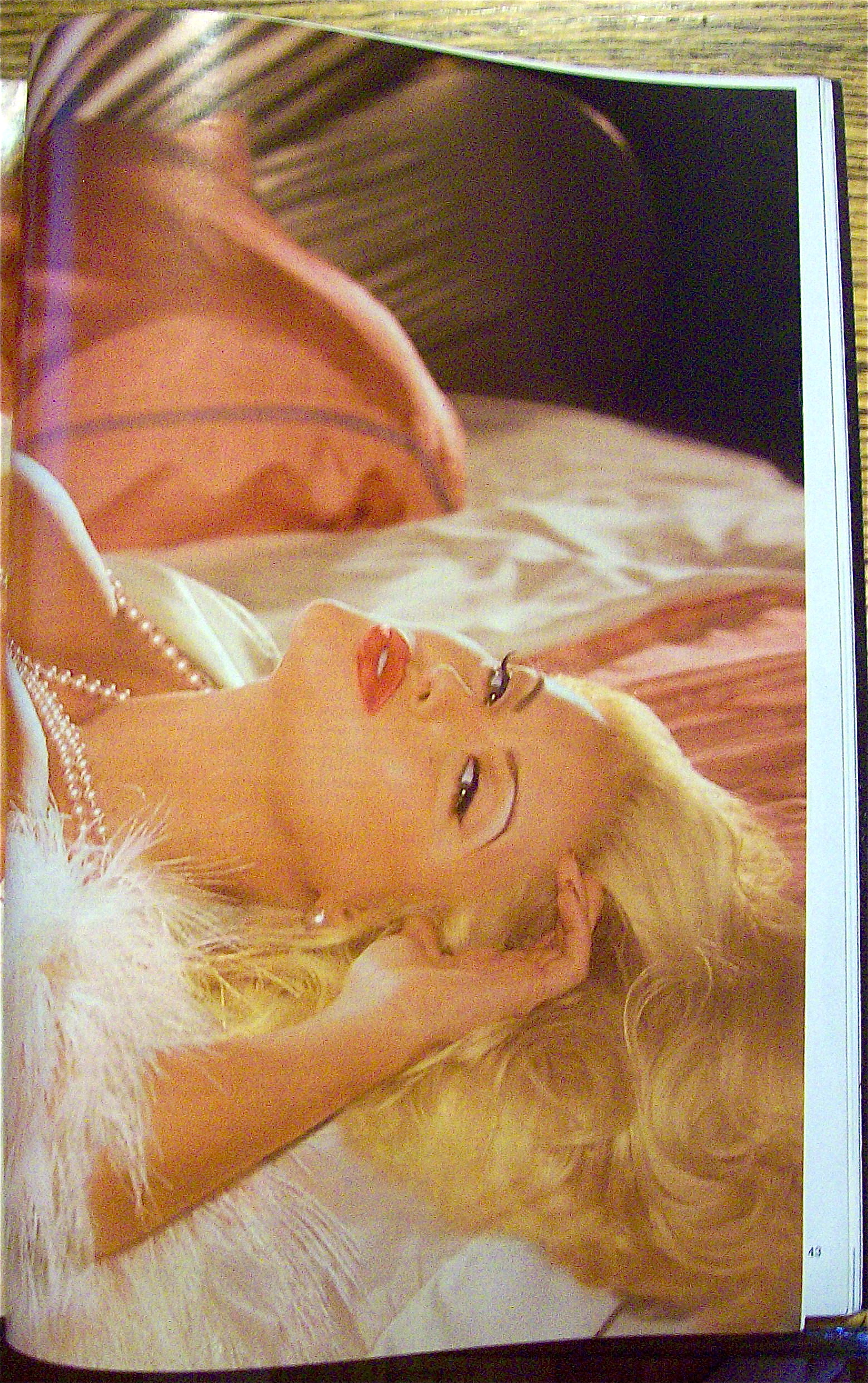 Playboy Magazine-February 2001-Anna Nicole Smith