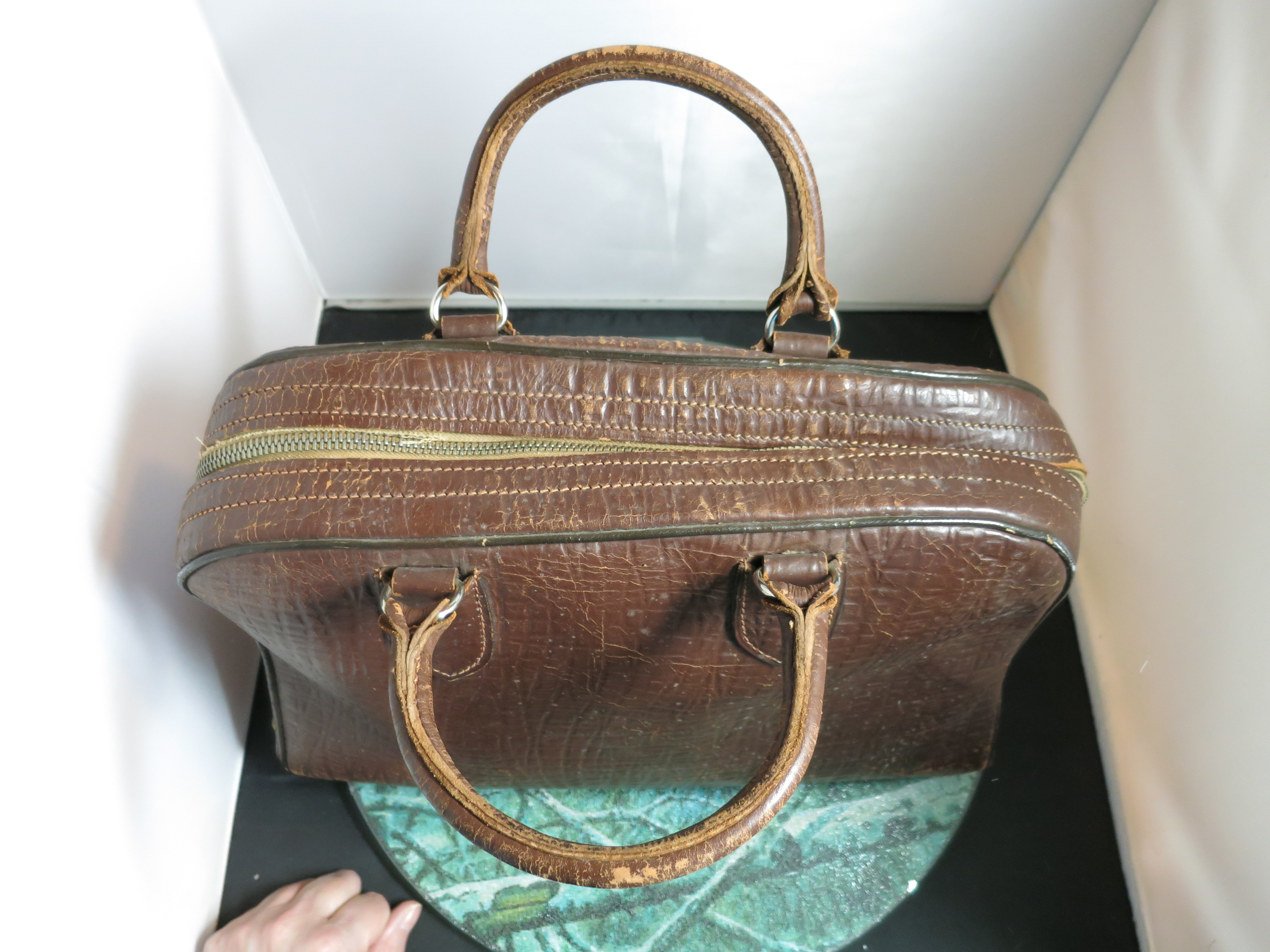 Vintage JE Fournier Montreal Crocodile Doctor Bag Satchel Handbag