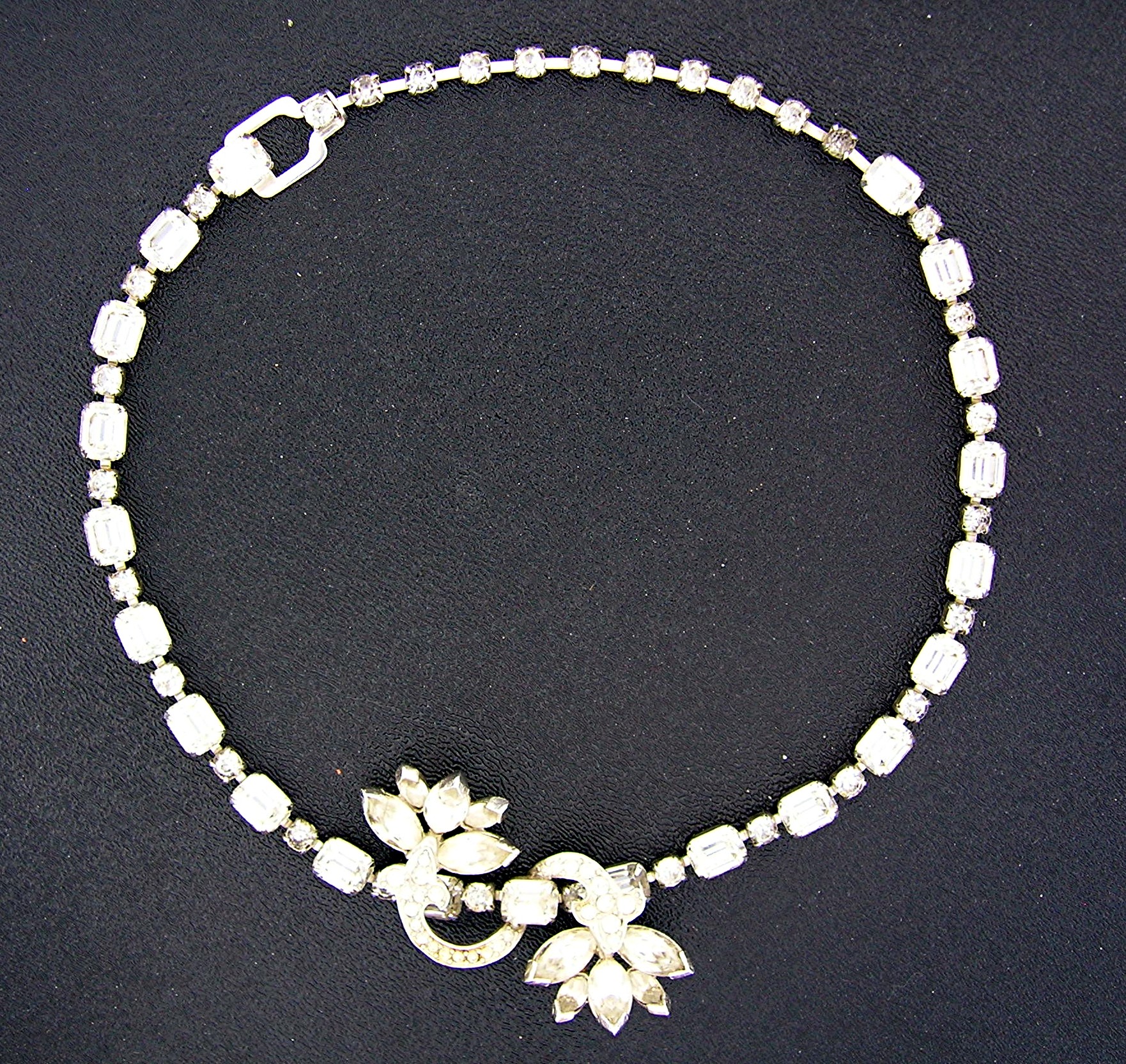 Eisenberg Crystal Necklace Flower Pendant Necklace
