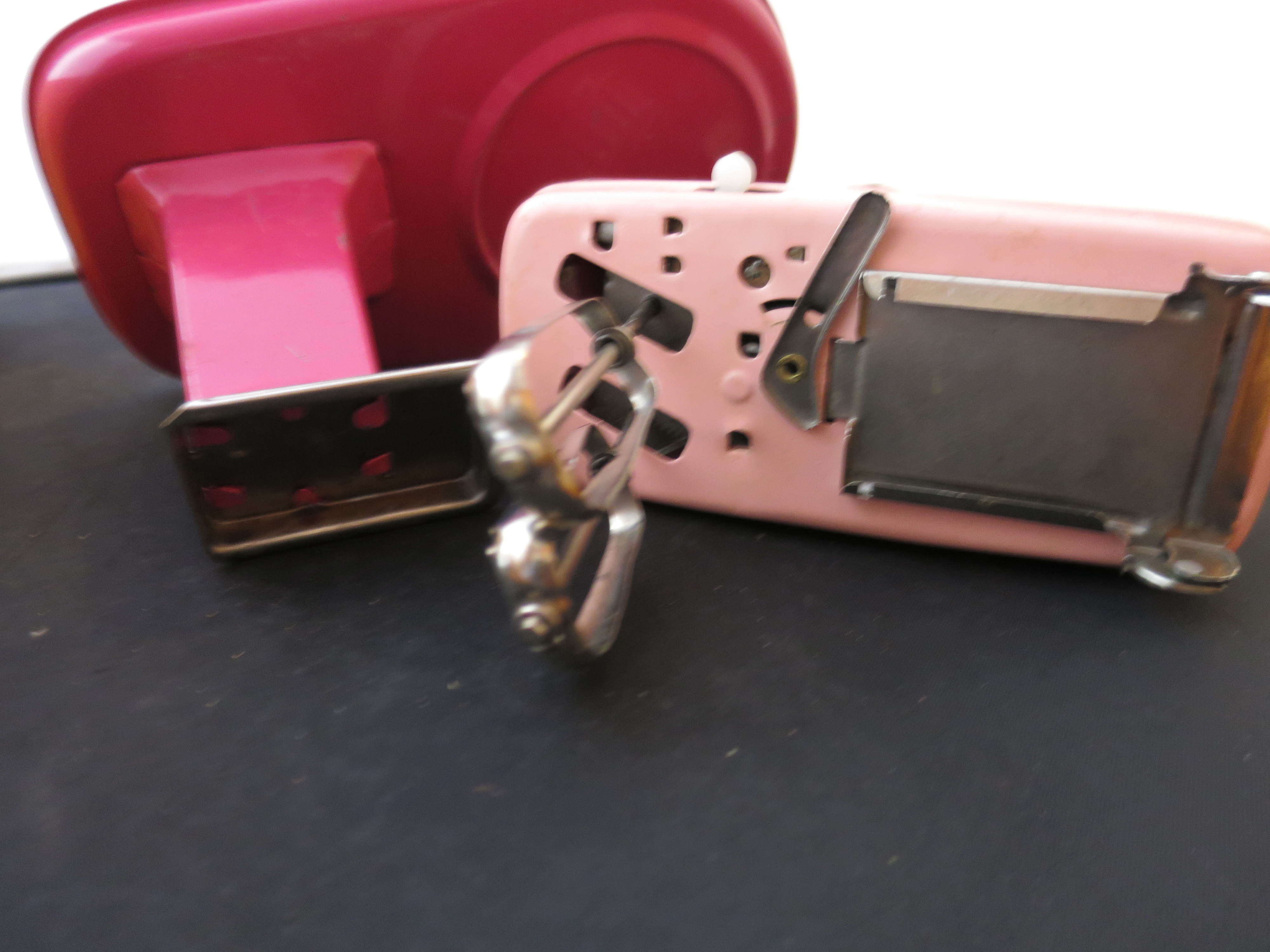 Daiya Japan Portable Mixmaster tin battery operated parts repair