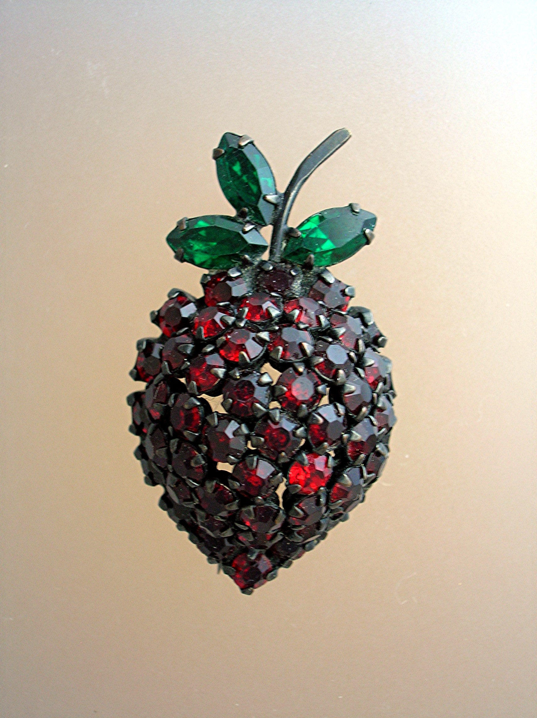 Ruby Red Glass & Emerald Green WARNER Strawberry Pin