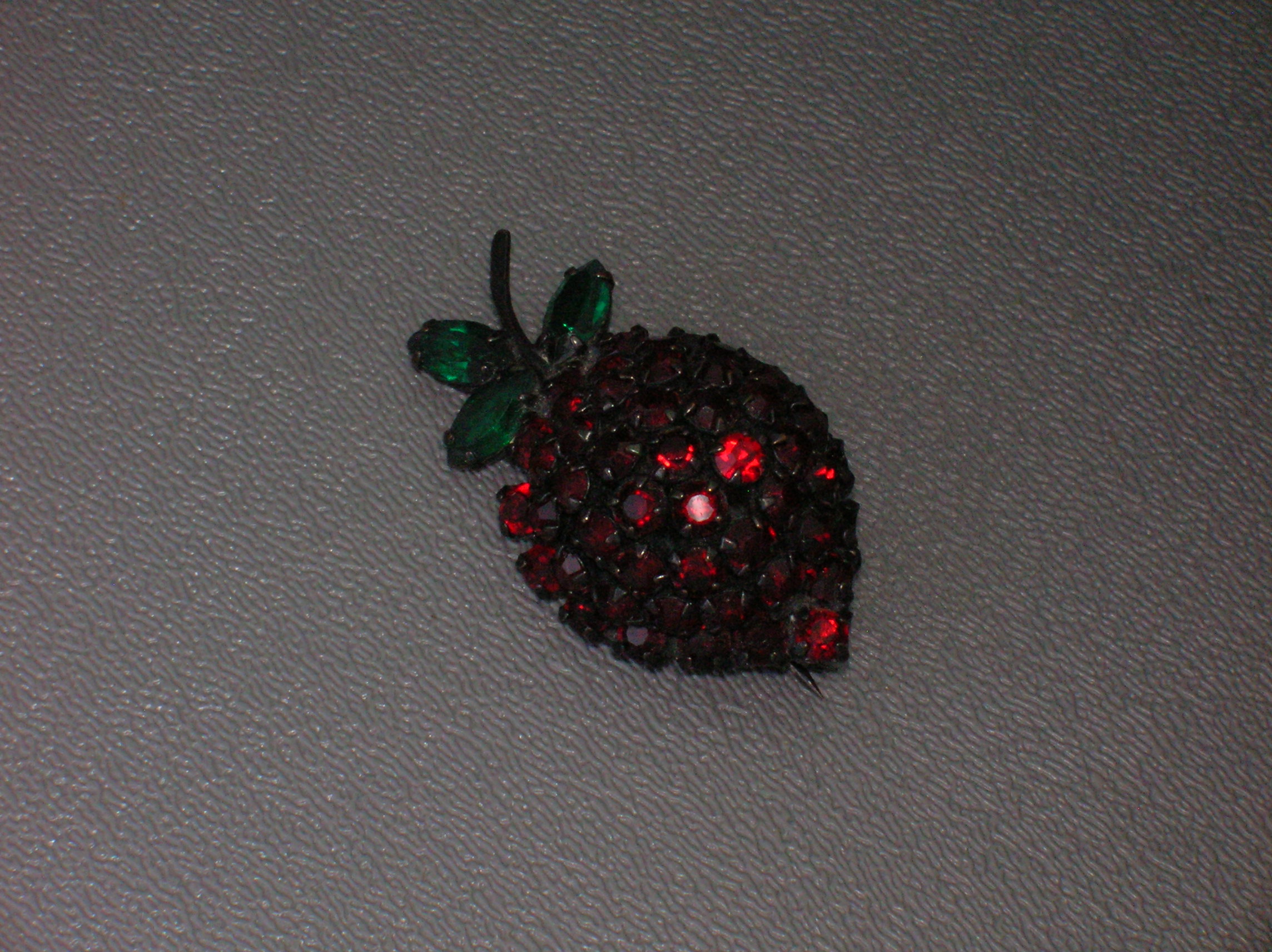 Ruby Red Glass & Emerald Green WARNER Strawberry Pin
