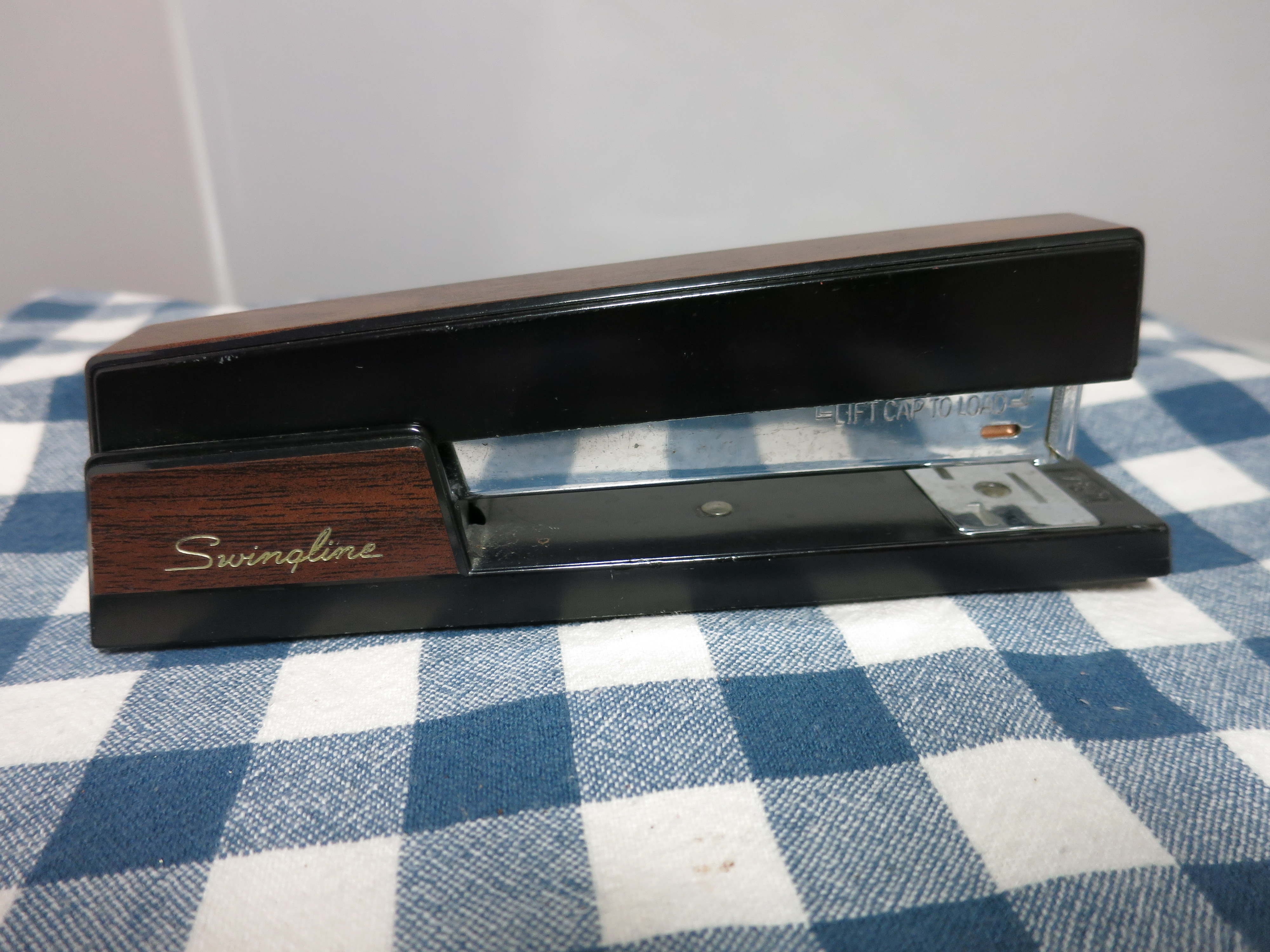 Vintage Metal Swingline Office Stapler Wood Tone Vertical Stapler