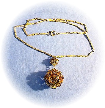 Necklace Claw Set Amber Crystals Rhinestone Ball Pendan