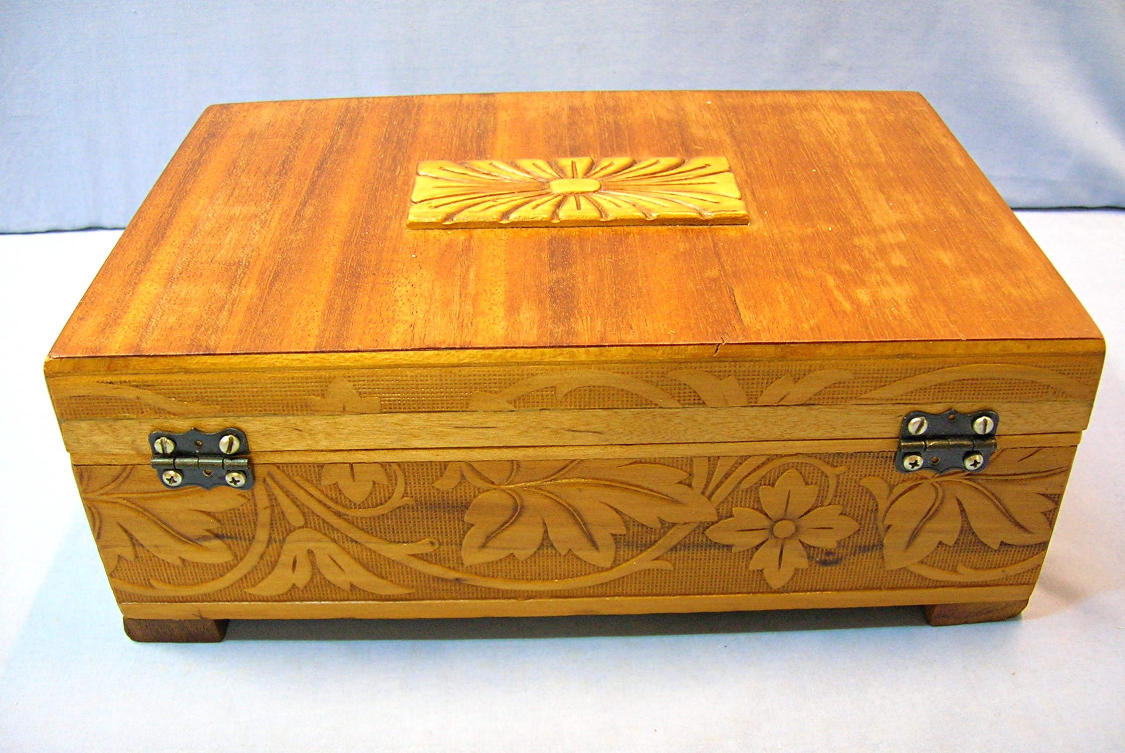 Wooden Carved Box Bakelite Catch Mirror Cork Lined