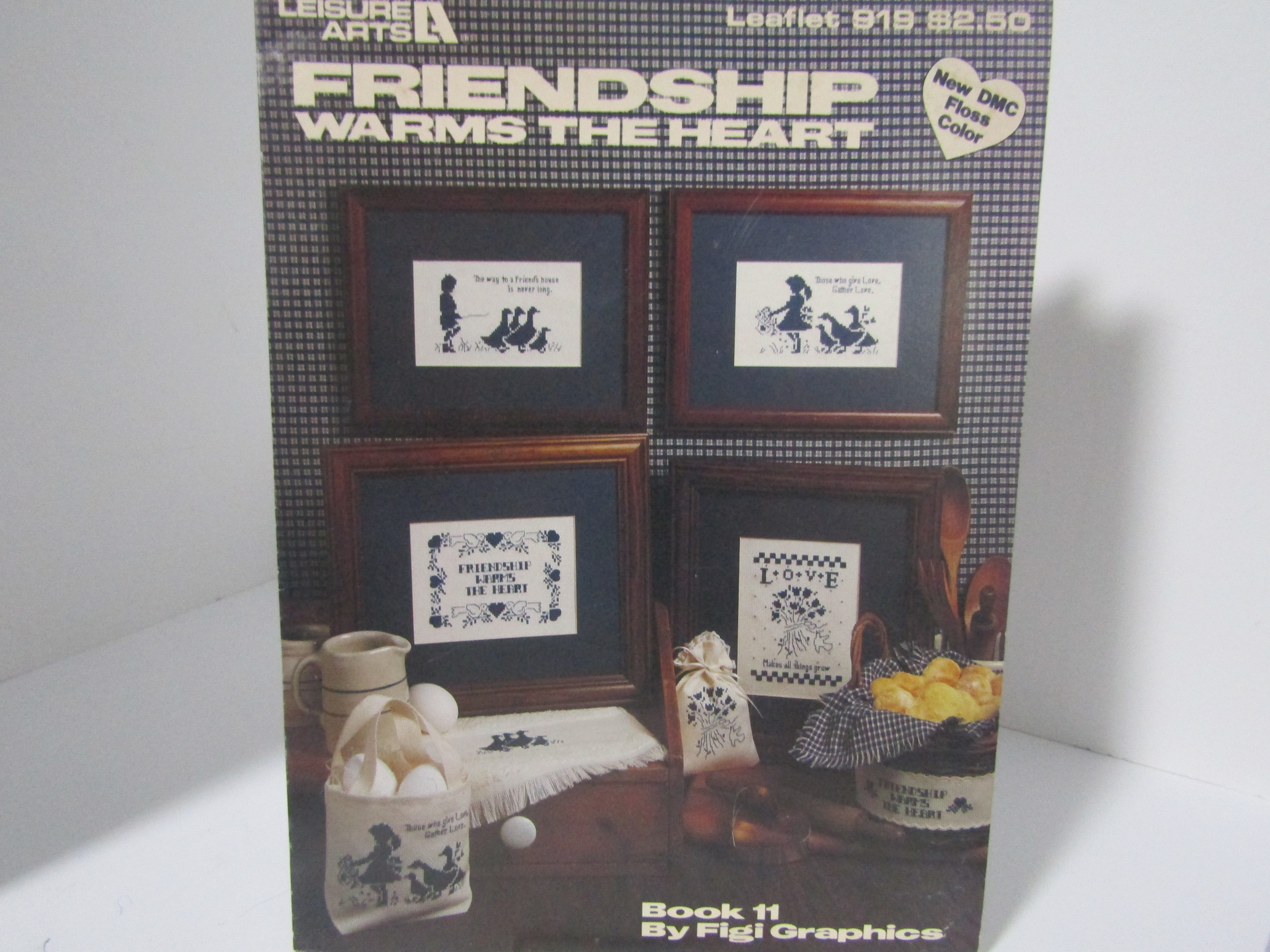 Leisure Arts Friendship Warms The Heart #919