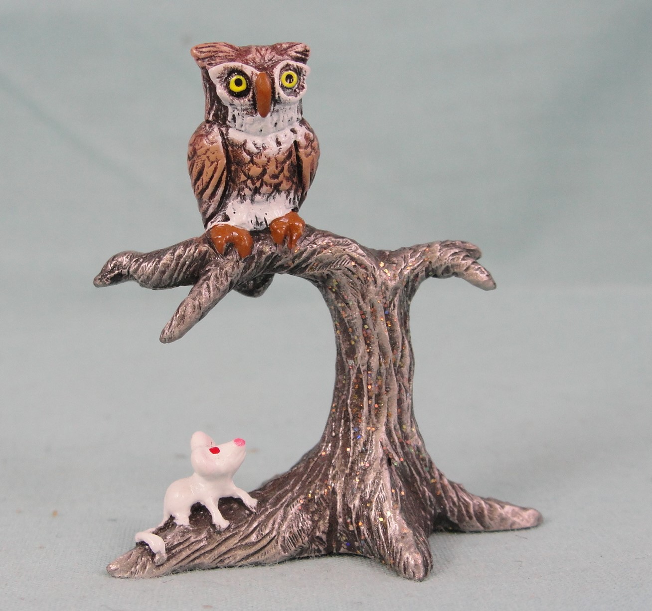 Pewter Images Miniature Painted Owl on Tree w/Mouse